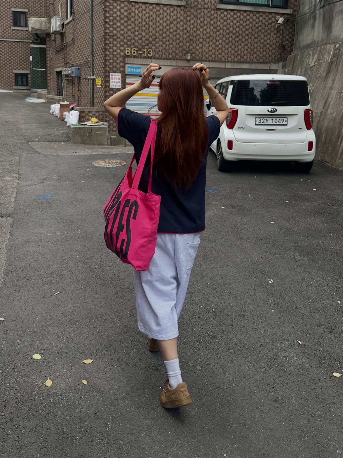 SPORT CHAMBER Spectrum T-shirt NAVY 착용 스타일 - 5