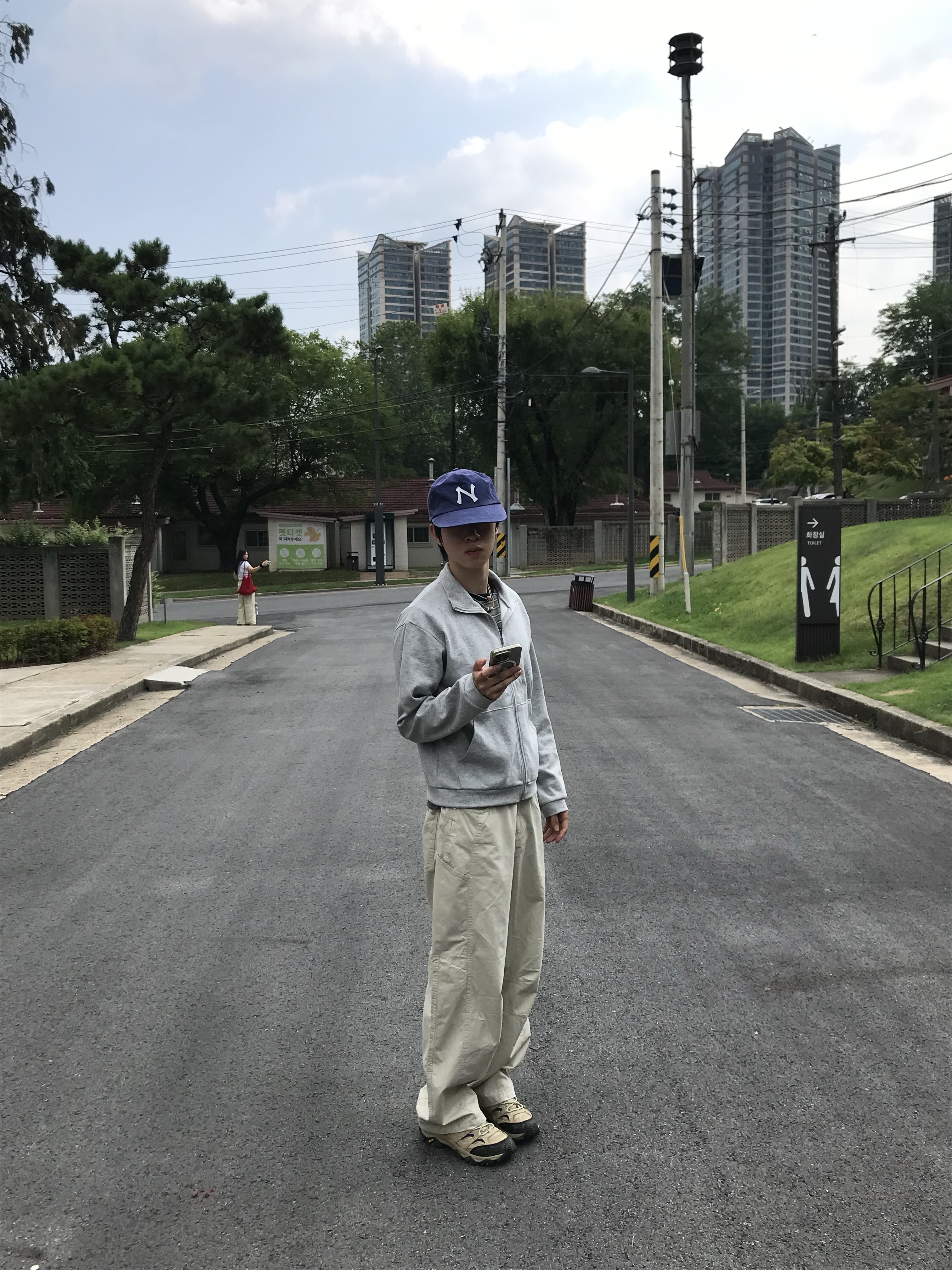 Merrell x Khakis Moab 3 Khaki 착용 스타일