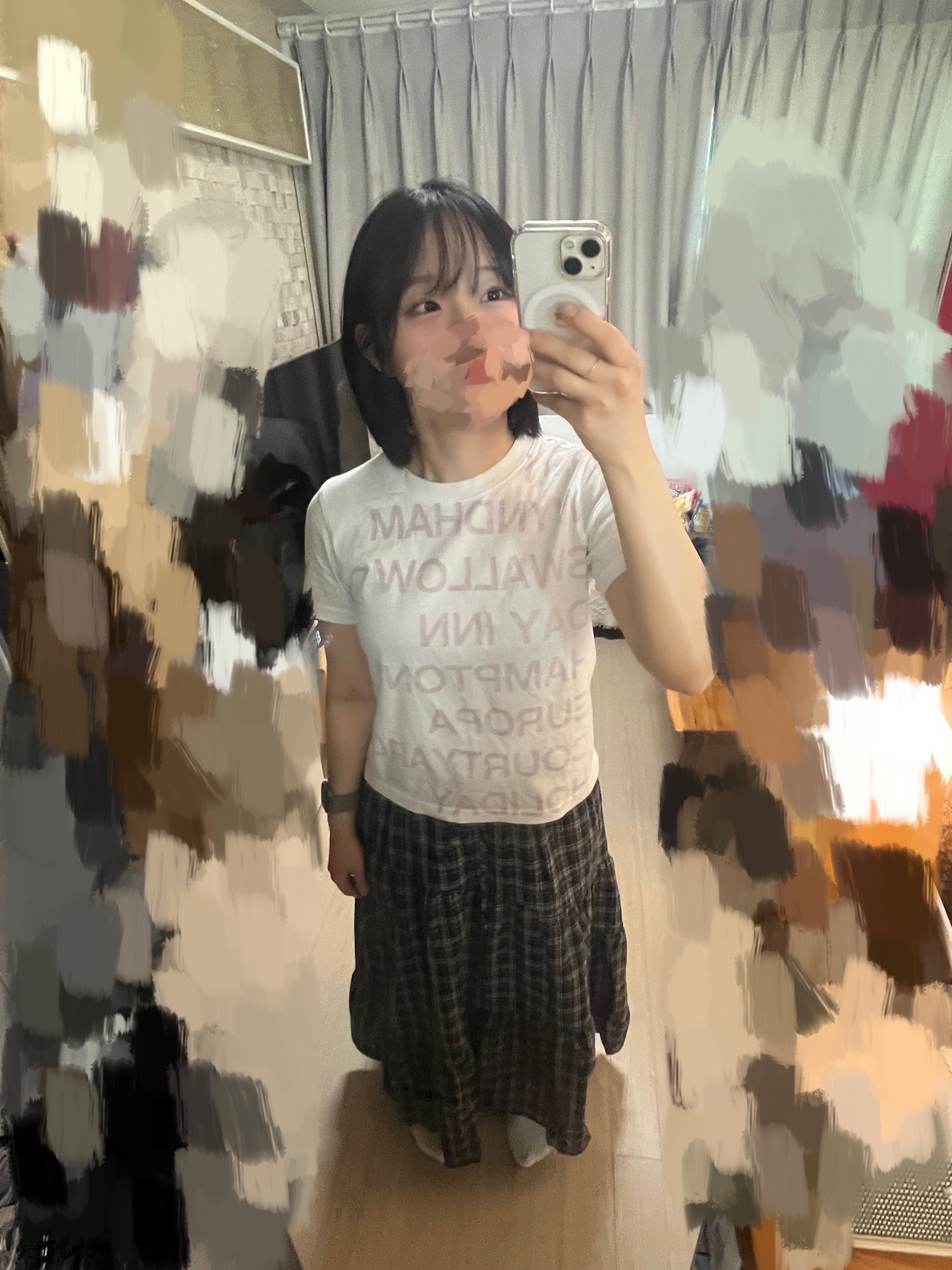 [KREAM 단독] Safarispot Women 1/2 Highway Inn T-Shirt White Red 착용 스타일 - 3