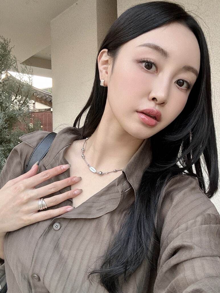 Riomeu Silver Melody Necklace 착용 스타일 - 2