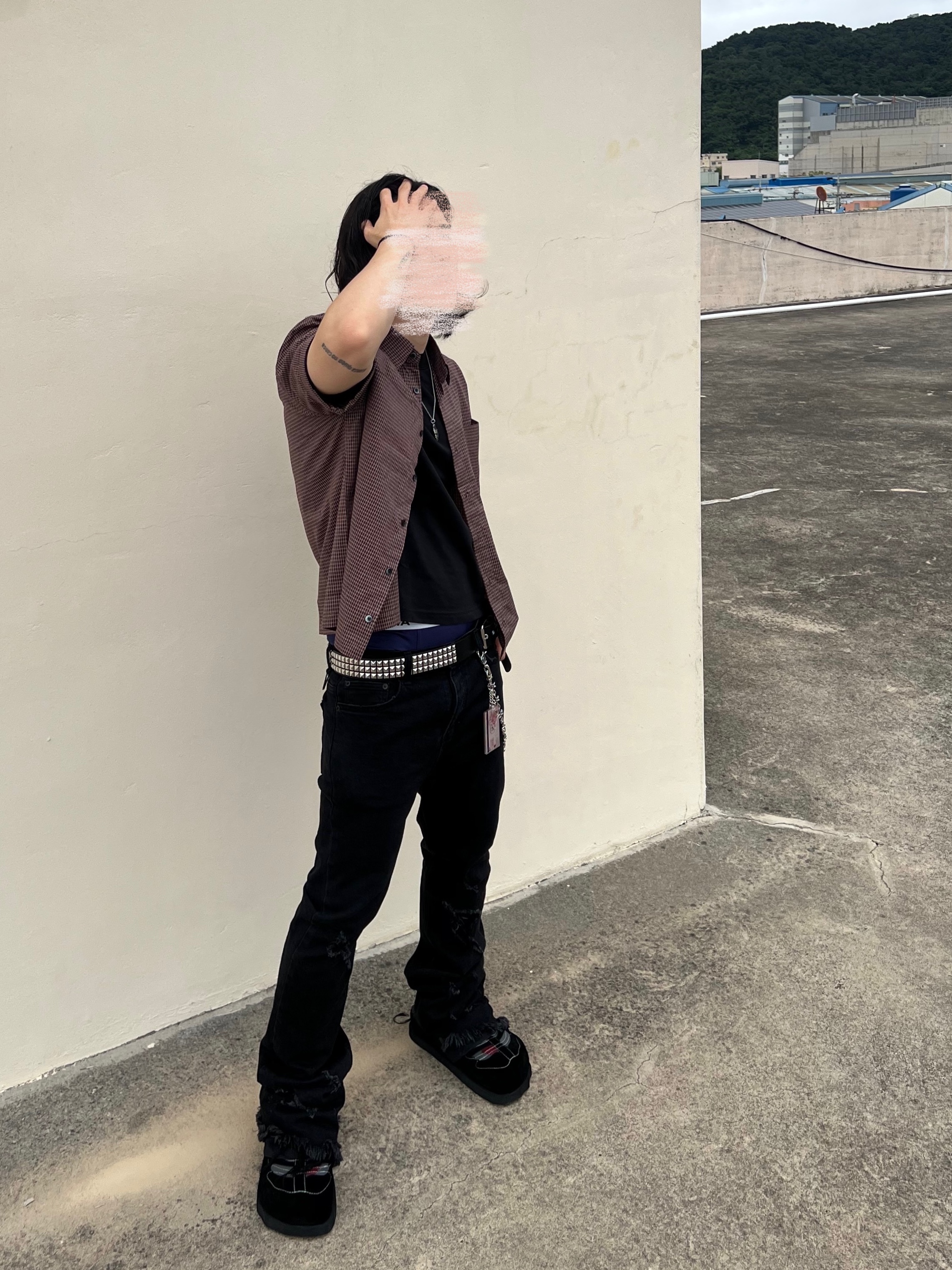 Undermycar Crewgu Double Layered Flared Jeans Moonless Night - 23FW 착용 스타일 - 6