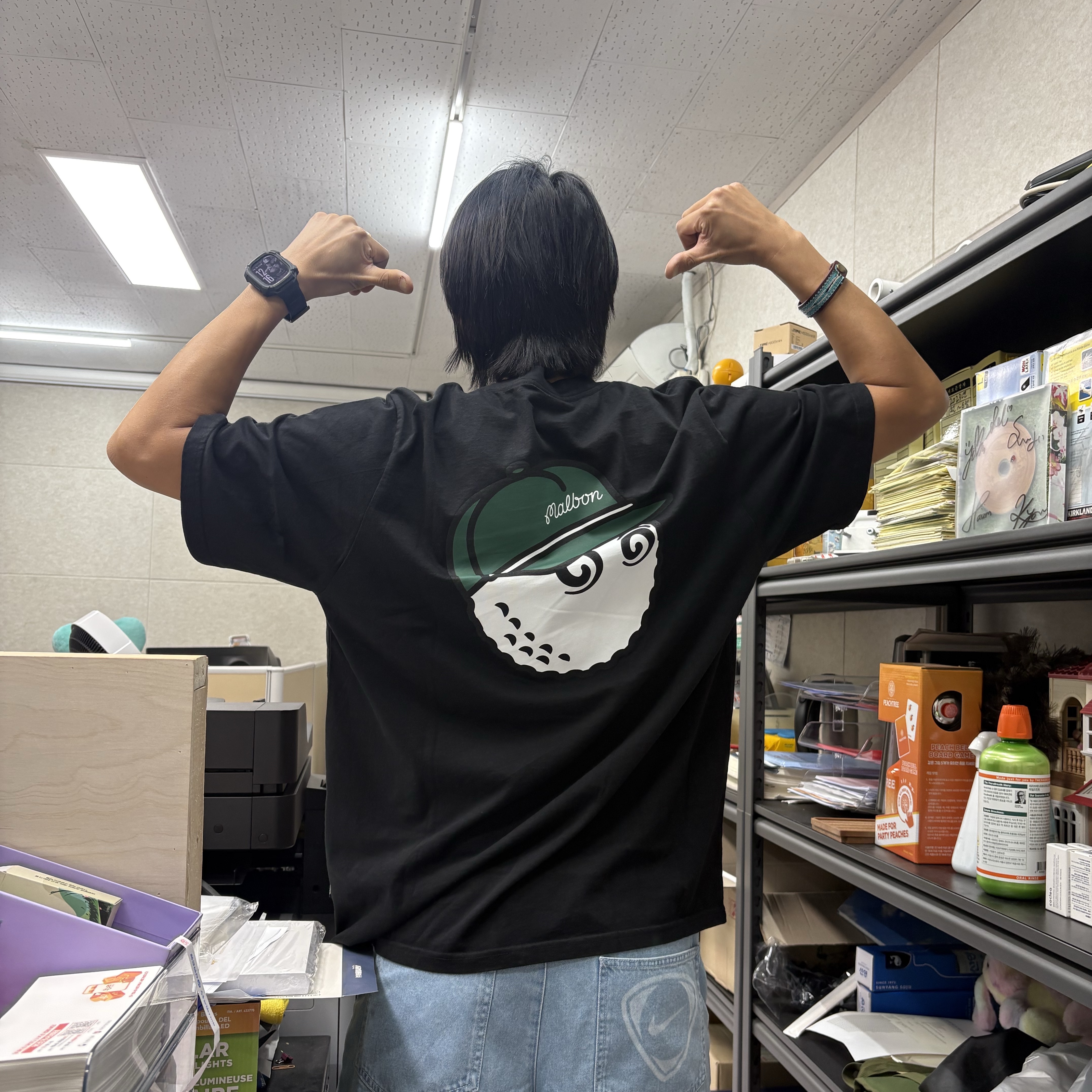 Malbon Golf Golf Wear Short Sleeve T-Shirt Black 착용 스타일