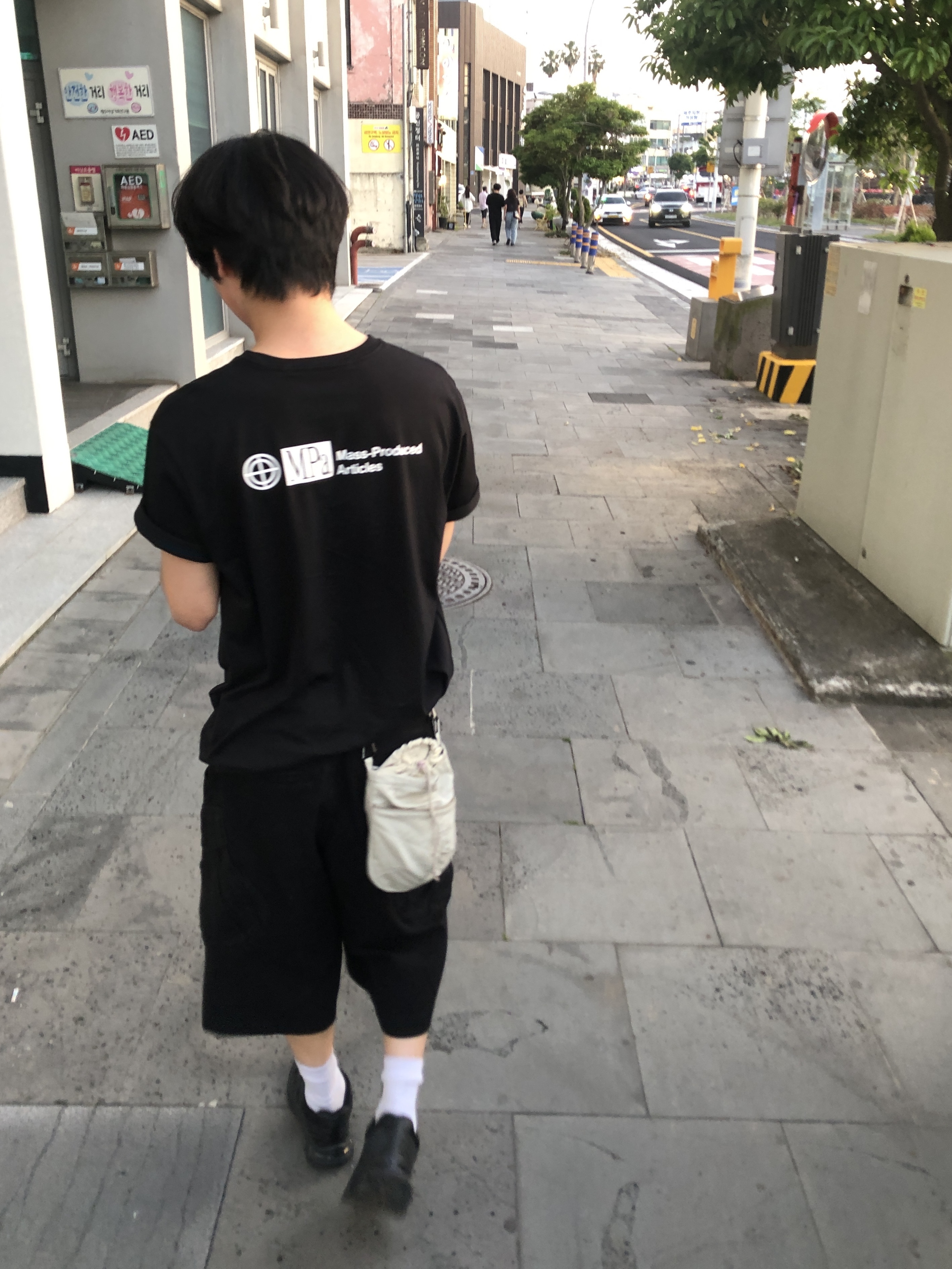 Sansan Gear Varied Cross Bag Beige - 25SS, Sansan Gear Capri Pants Black_26SS 착용 스타일 - 2