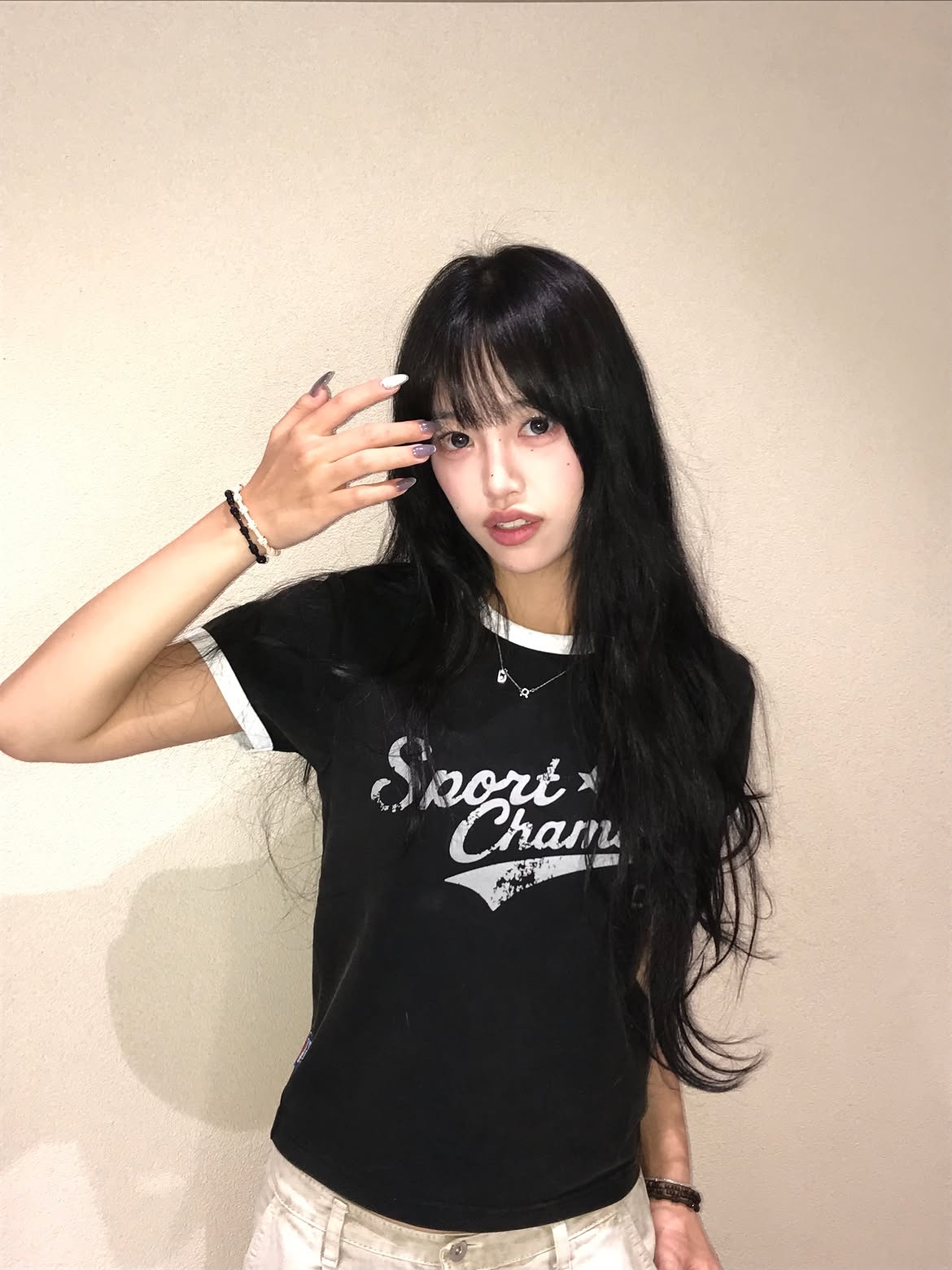 SPORT CHAMBER Active Logo T-Shirt BLACK 착용 스타일 - 1