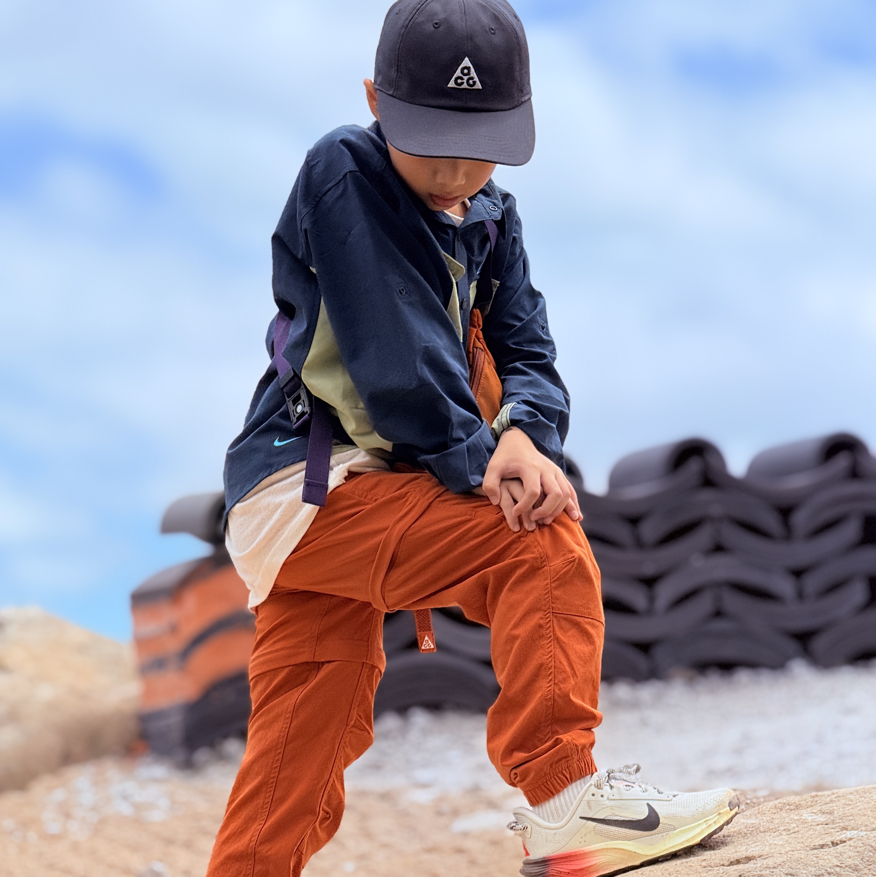 (Kids) Nike ACG Devastatio Trail Dri-Fit UV Top Armory Navy Baltic Blue 착용 스타일 - 1
