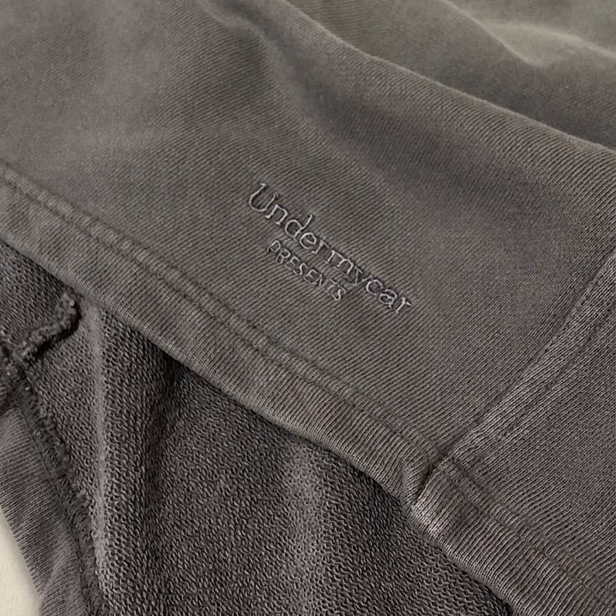 Mu.Go Gashapon Basic Logo Drawers Black & Random, Undermycar MU.127 Classic Logo Brush Washed Sweat Shorts Mocha 착용 스타일 - 3
