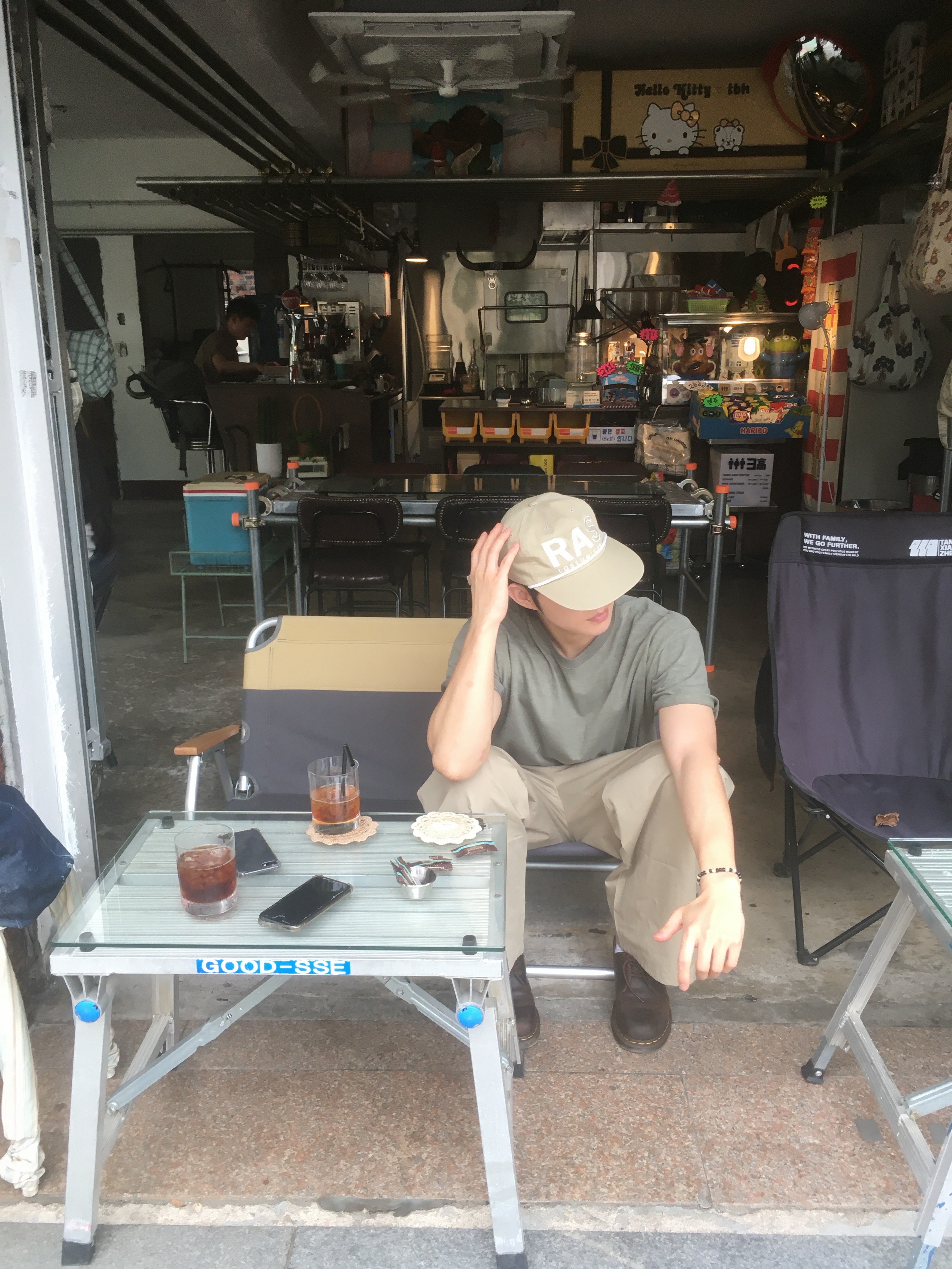 Rust And Stone Ras String Ball Cap Khaki, Dr. Martens 1461 Crazy Horse Dark Brown 착용 스타일 - 2