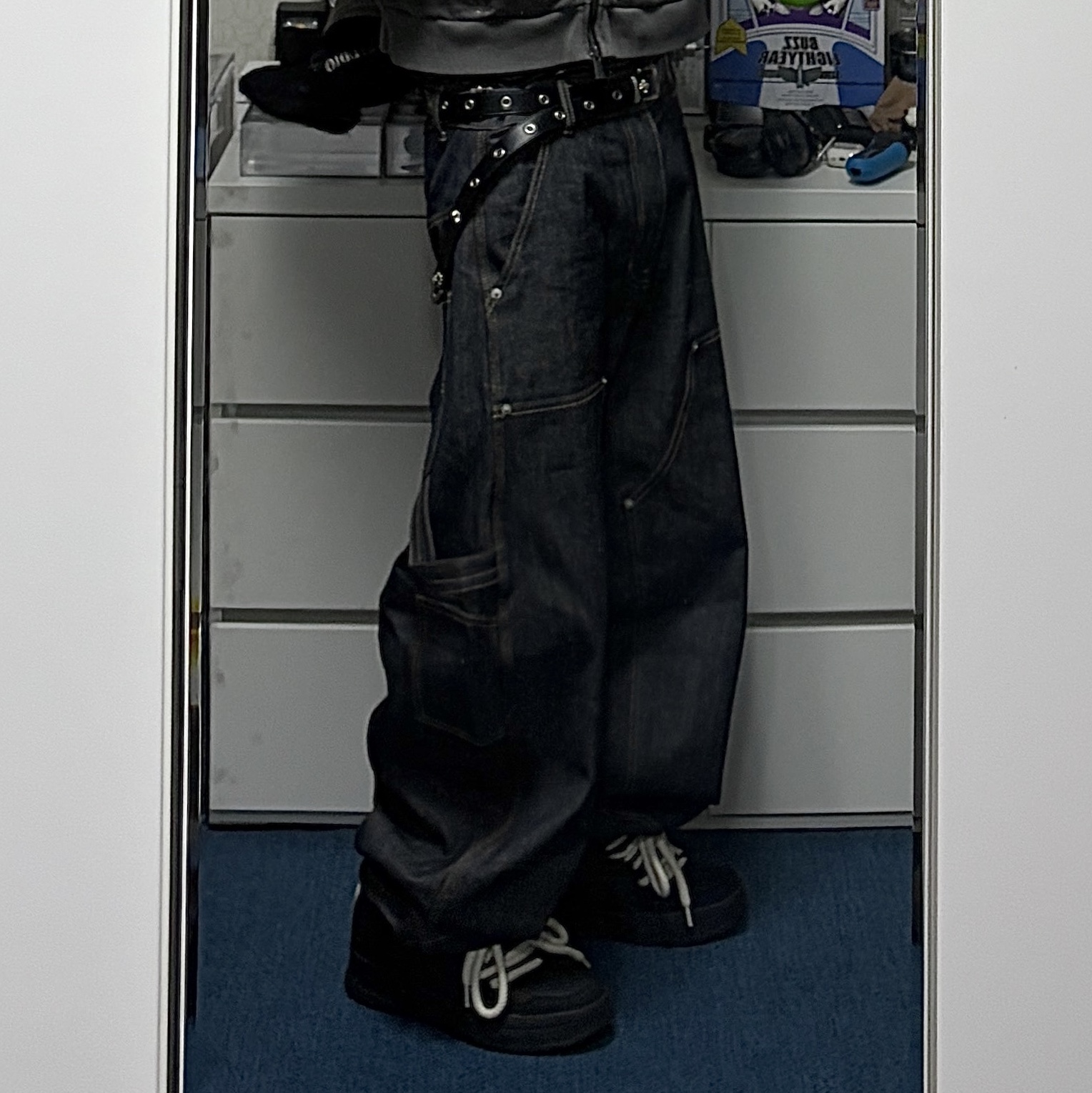 MJD Detachable Carpenter Sweat Pants Melange Grey, ERL Vamp Skate Shoe Pirate Black 착용 스타일 - 5