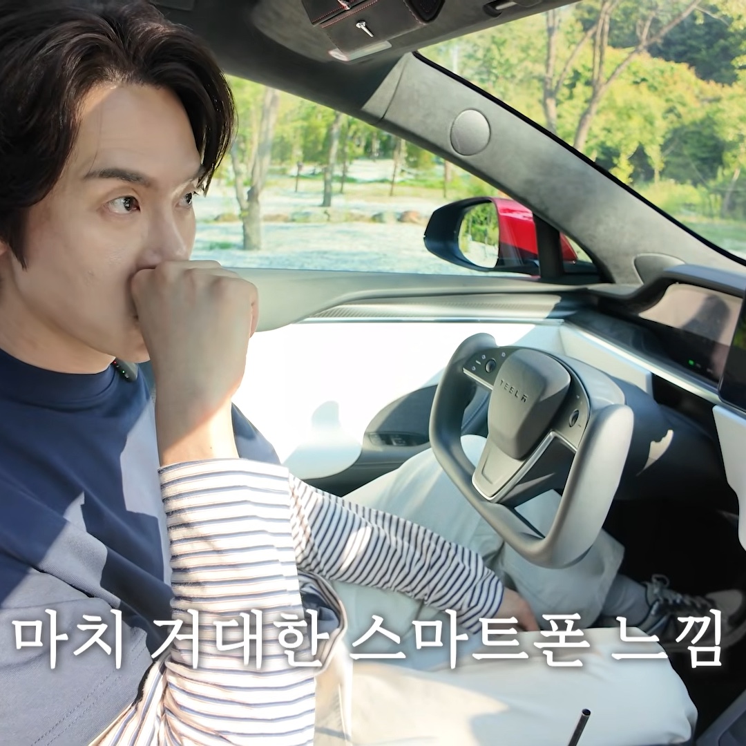 Nonnod Layered T-Shirts Navy 착용 스타일 - 2