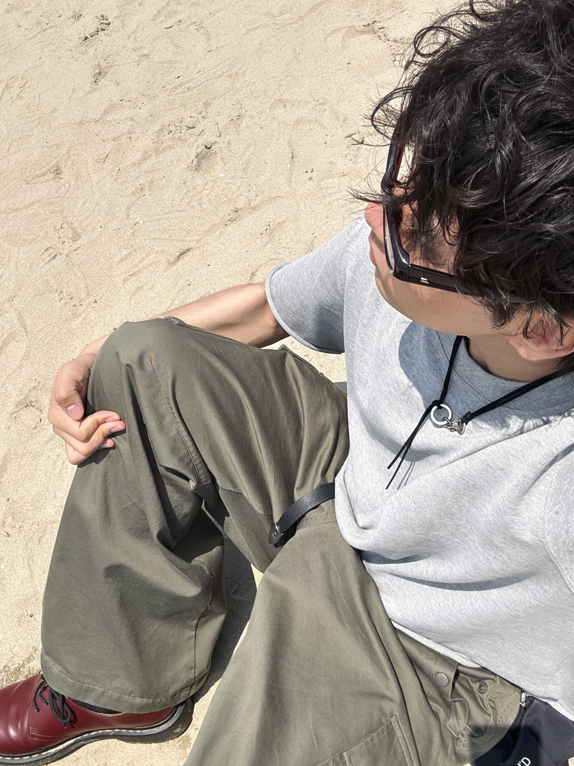 Millo Archive Soft Uneck Semi Over Fit T-Shirts Melange Gray, Dr. Martens 1461 Smooth Leather Oxford Shoes Cherry Red 착용 스타일 - 2