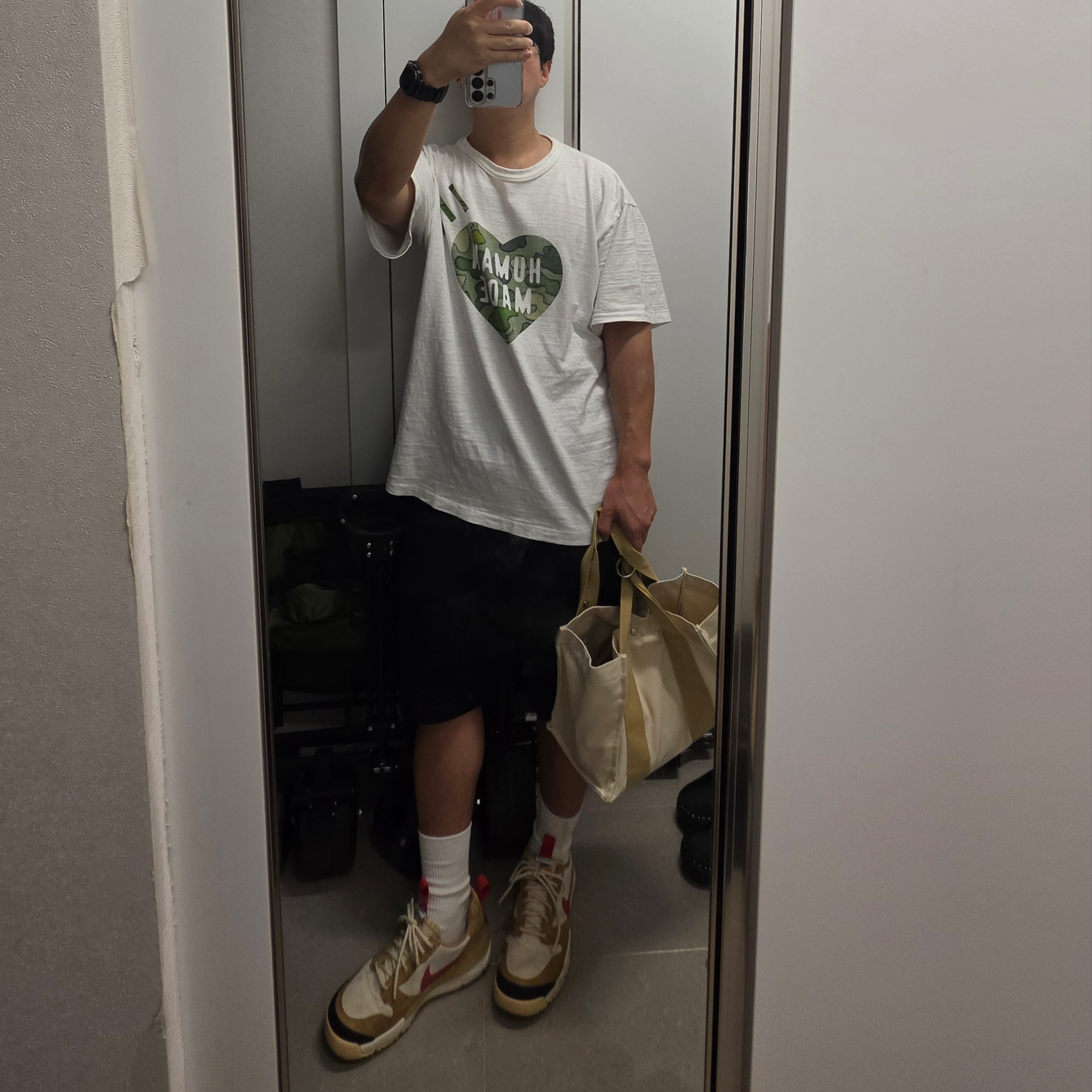 Nike x Tom Sachs Mars Yard Shoe 3.0 Space Camp 착용 스타일