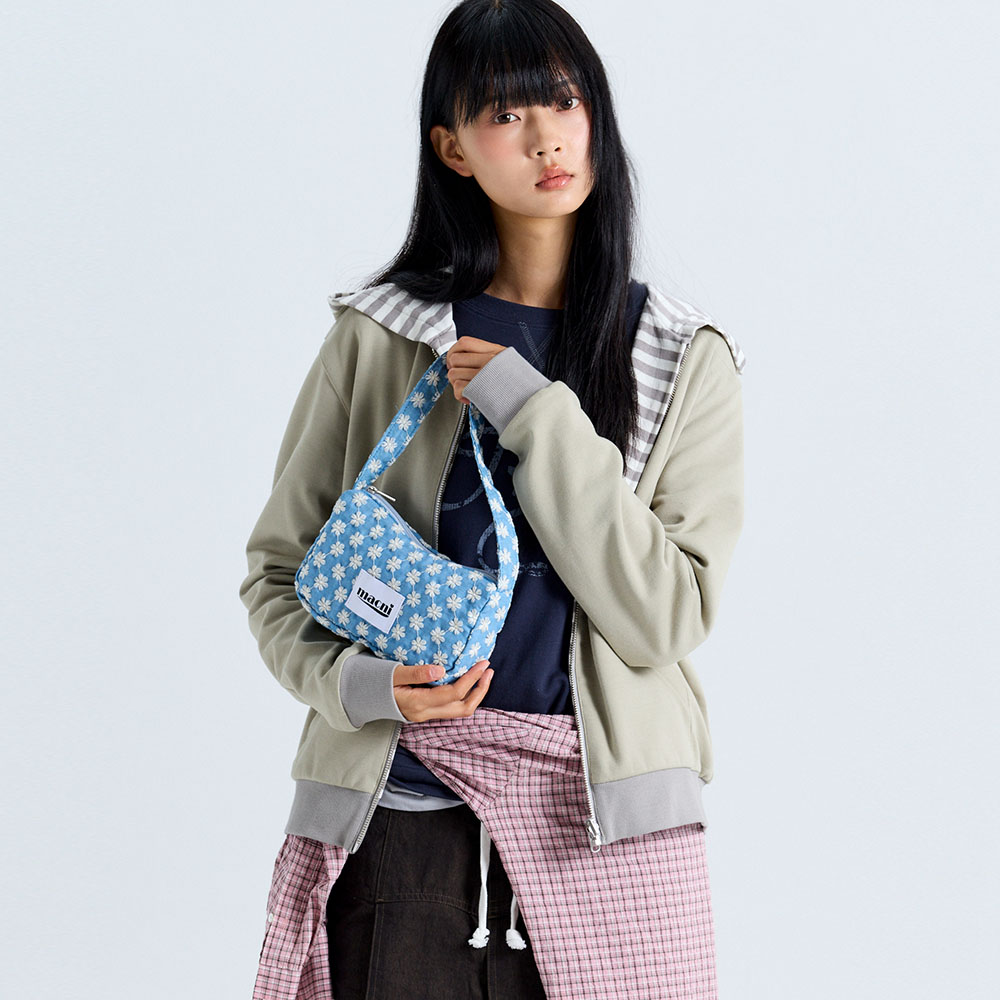 마크니 플라워 미니 파우치 숄더백 스카이 블루(MACNI Flower Mini Pouch Shoulder Bag Sky Blue) - 2