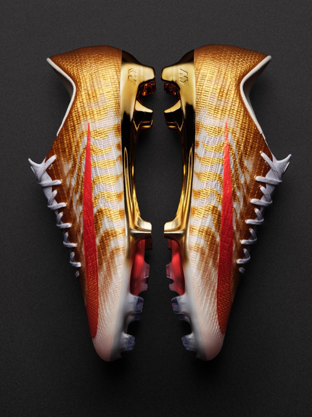 Nike Mercurial Superfly 11 Elite FG CR7 Metallic Gold White, Nike Mercurial Superfly 1 RGN FG SE CR7 Metallic Gold Star 착용 스타일 - 3