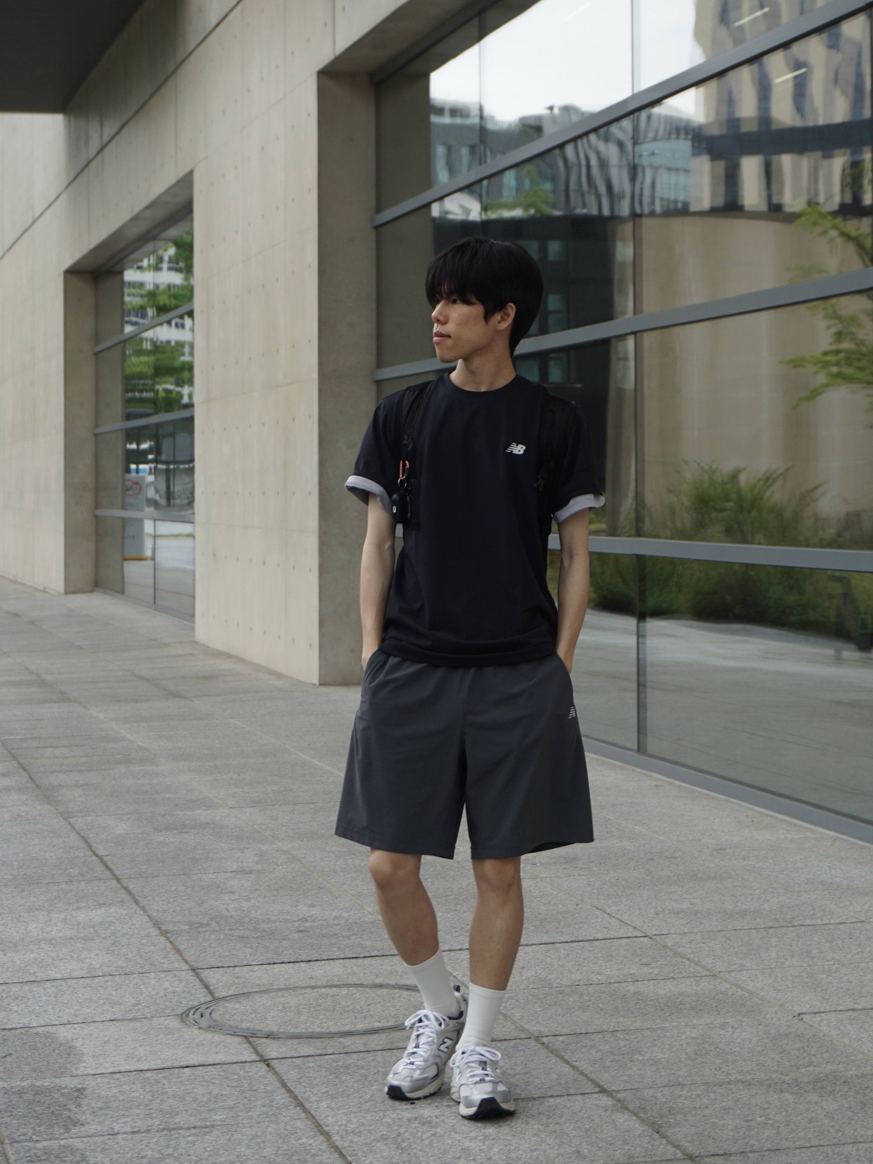 New Balance Sport Essential T-Shirt Black 착용 스타일 - 2