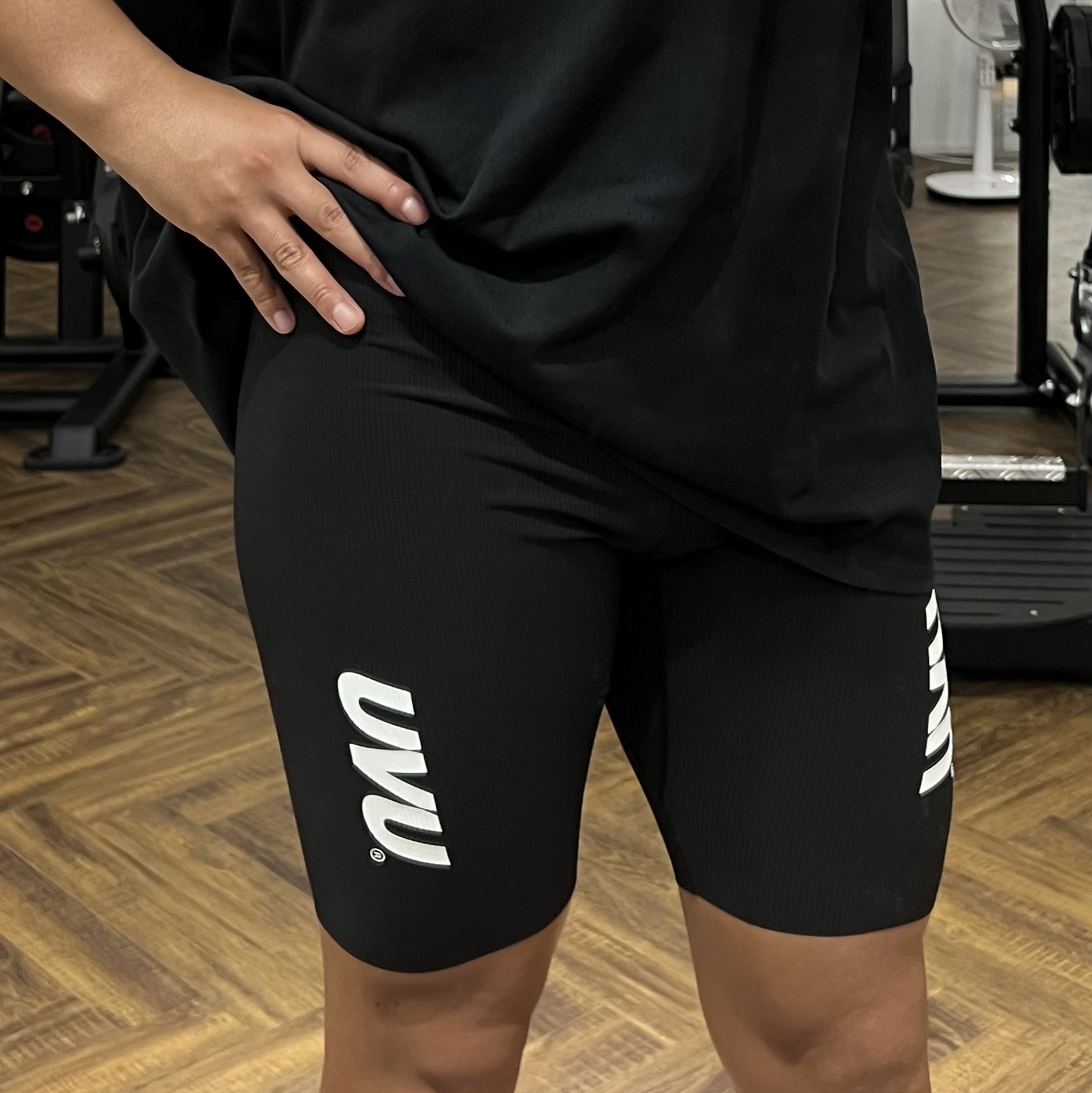 UVU Half Tight 2.0 Black, Nike Aeroswift Dri-Fit ADV Short Sleeve Running Top Black Summit White - Asia 착용 스타일 - 1