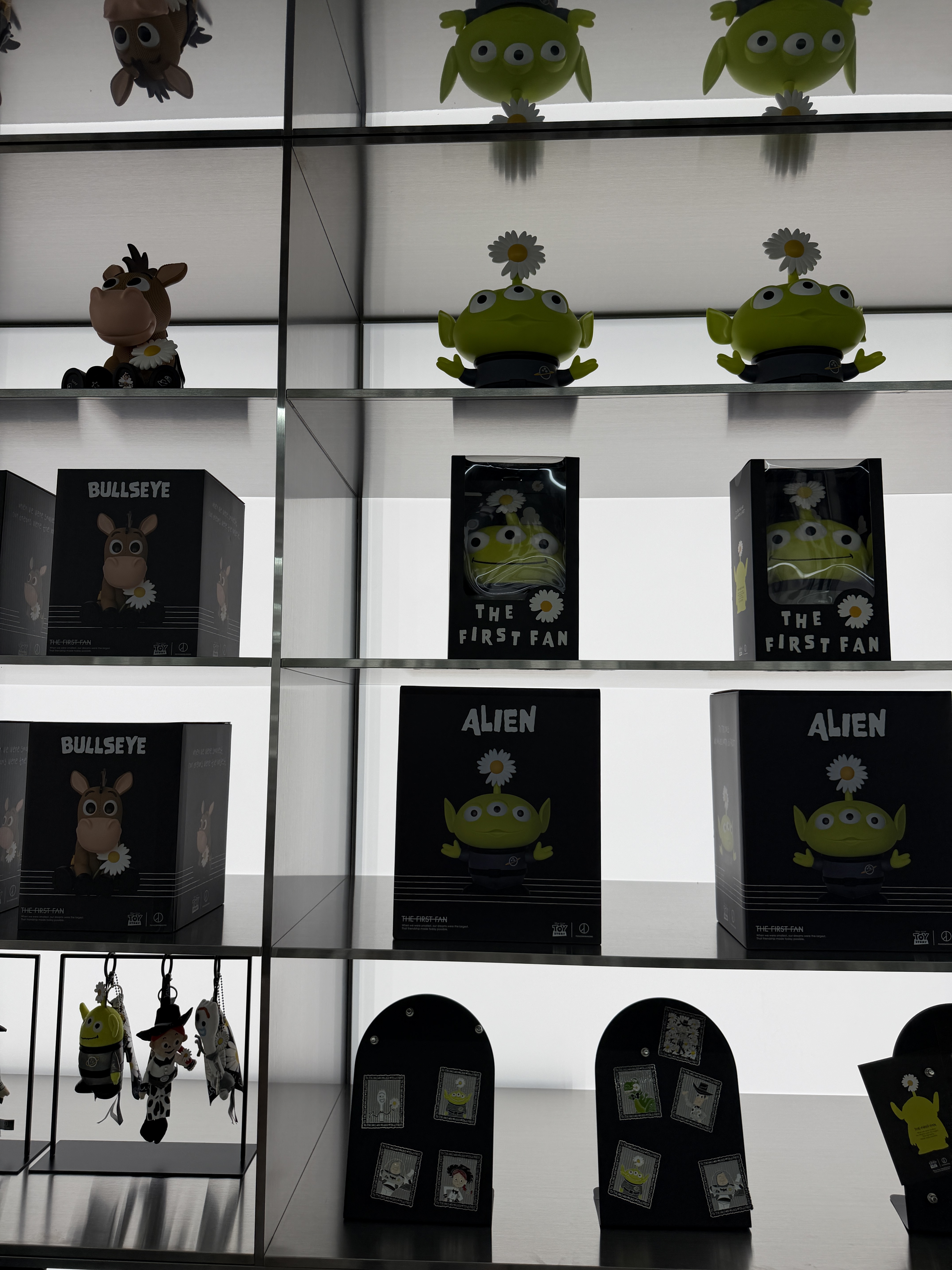 Peaceminusone x Toy Story The First Fan Action Figure Buzz, Peaceminusone x Toy Story The First Fan Action Figure Woody 착용 스타일 - 5