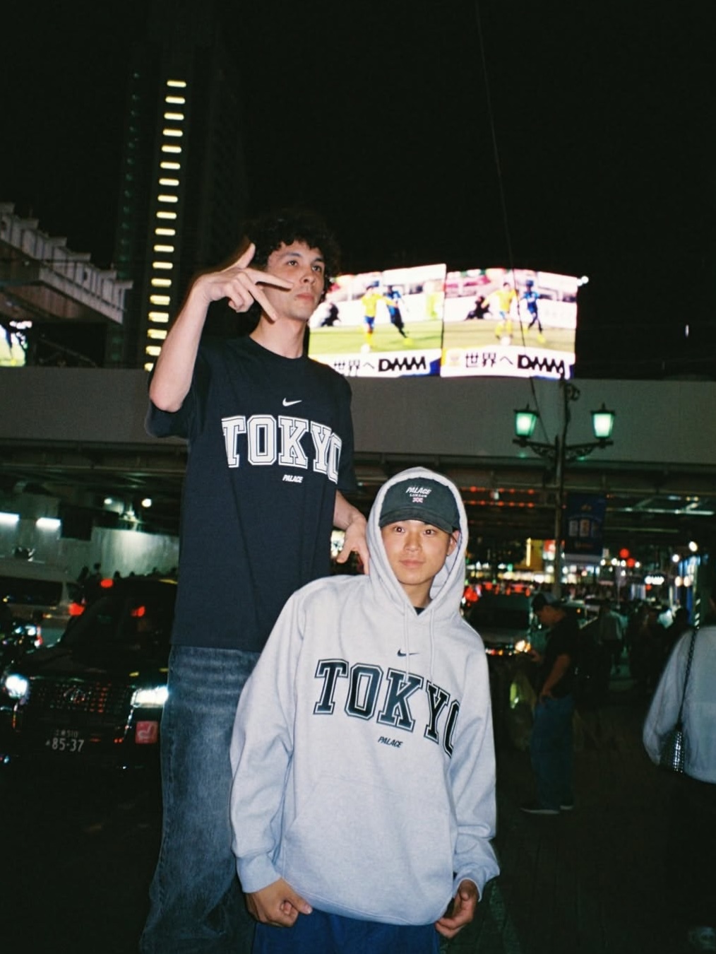 Palace x Nike Shop T-Shirt Seoul White - 26SS, Palace x Nike Shop Hood Seoul Black - 26SS 착용 스타일 - 9