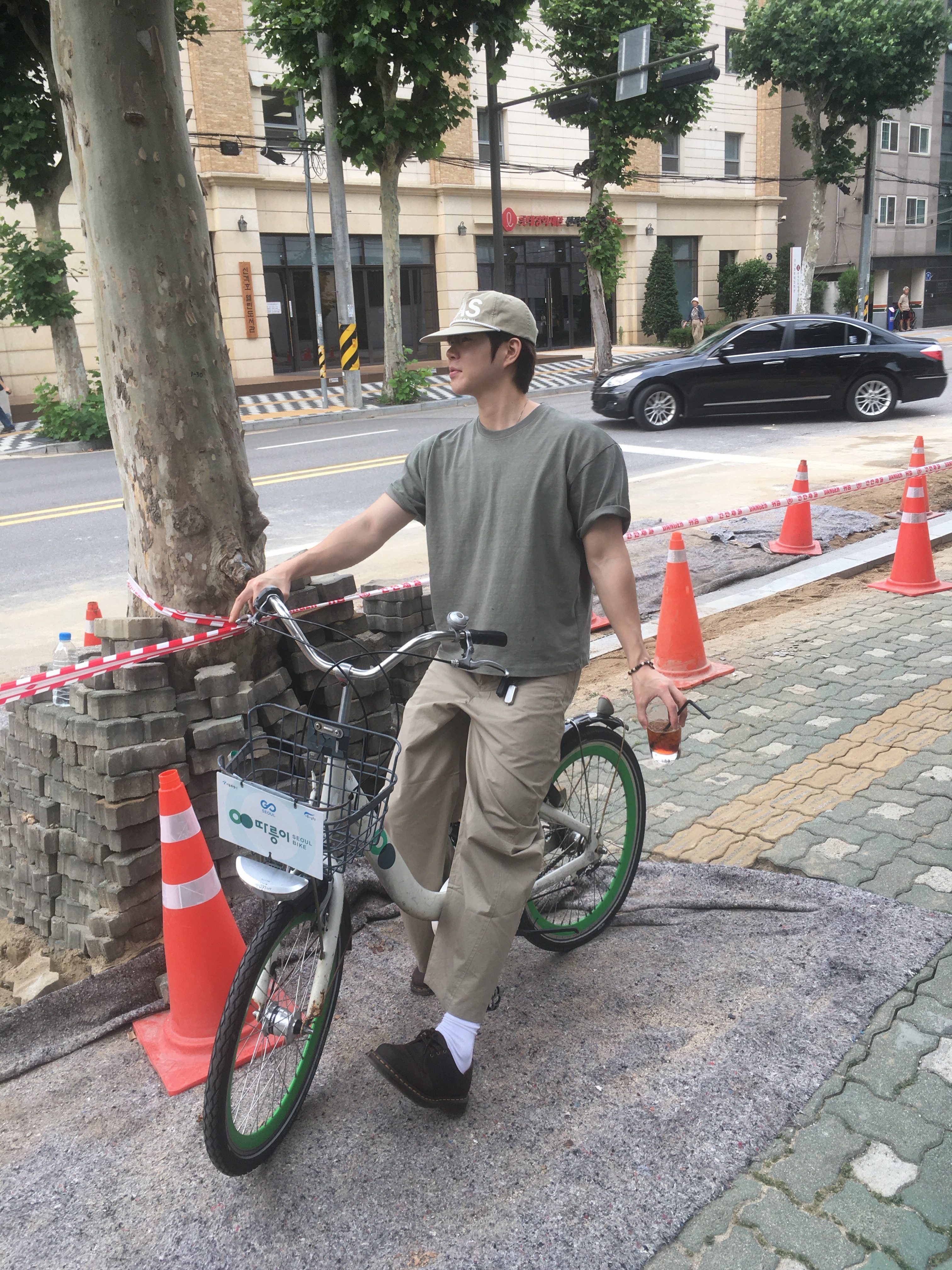 Rust And Stone Ras String Ball Cap Khaki, Dr. Martens 1461 Crazy Horse Dark Brown 착용 스타일 - 3