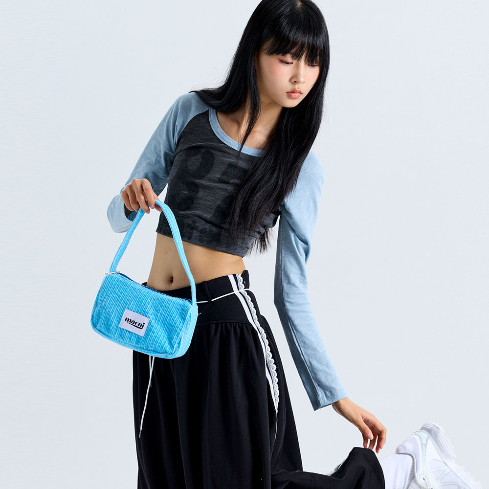 마크니 코듀로이 미니 파우치 숄더백 블루(MACNI Corduroy Mini Pouch Shoulder Bag Blue) - 3