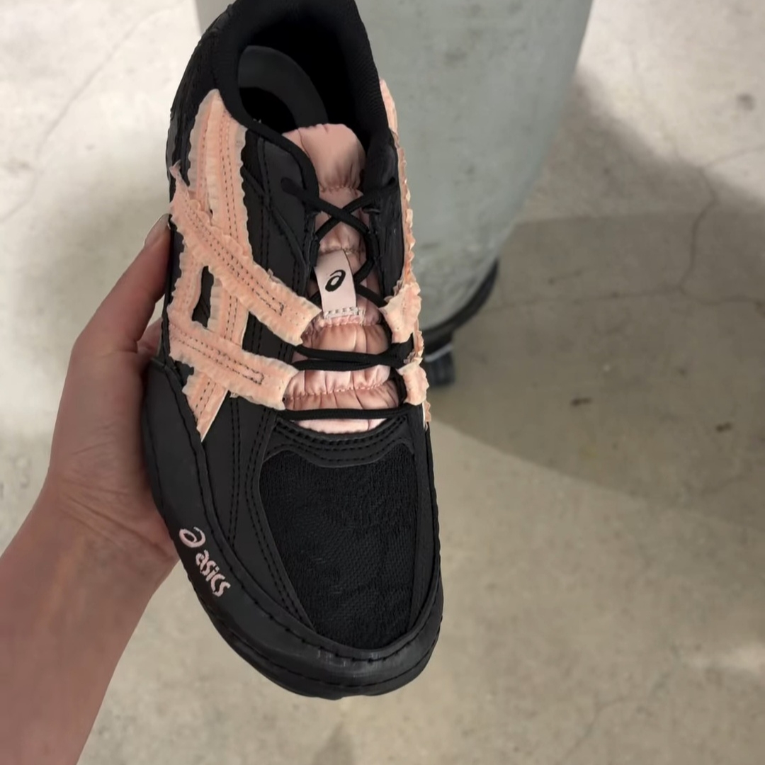 (W) Asics x Empty Behavior Hypersync Black Breeze 착용 스타일 - 2