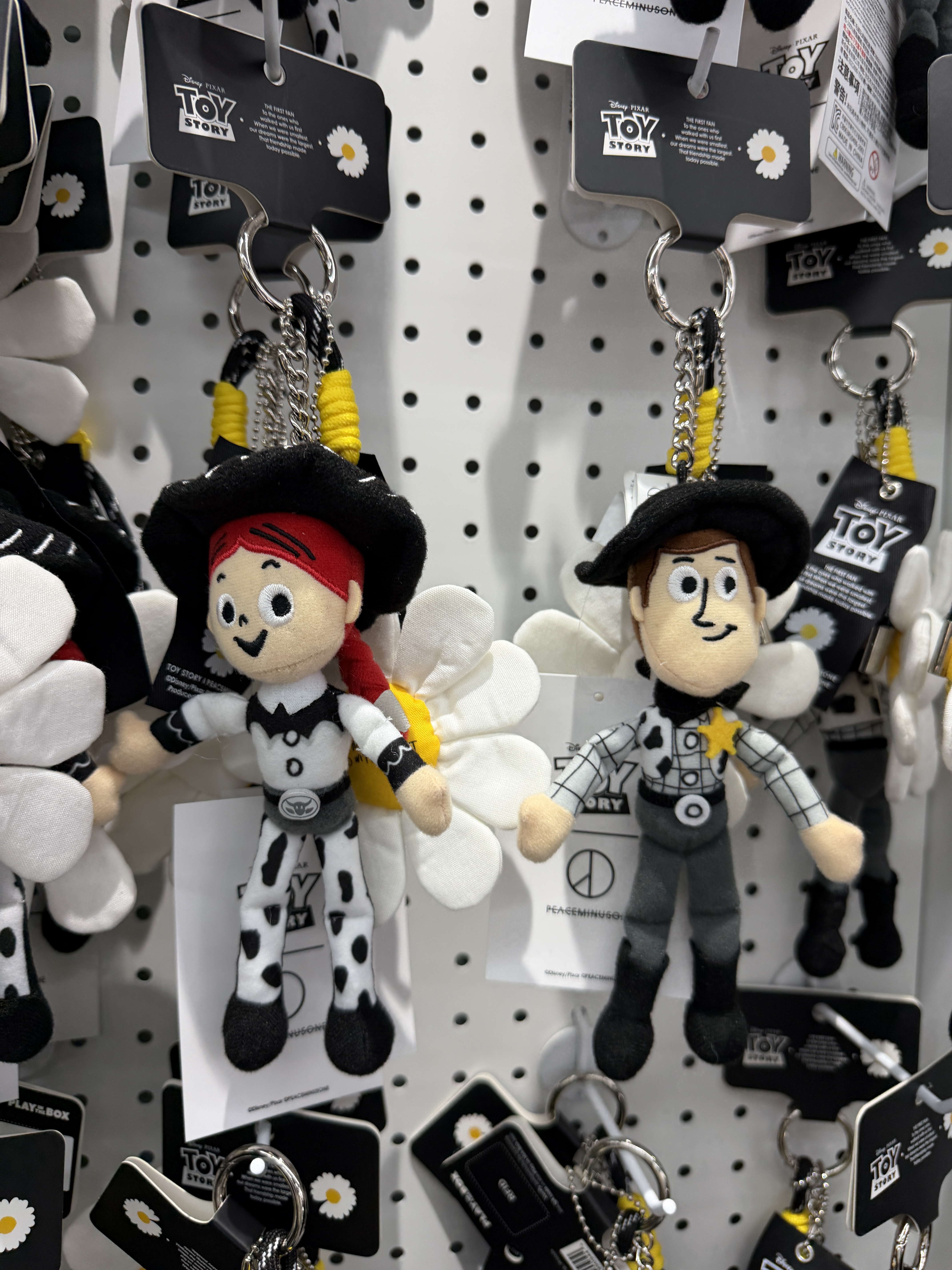 Peaceminusone x Toy Story The First Fan Action Figure Buzz, Peaceminusone x Toy Story The First Fan Action Figure Woody 착용 스타일 - 7
