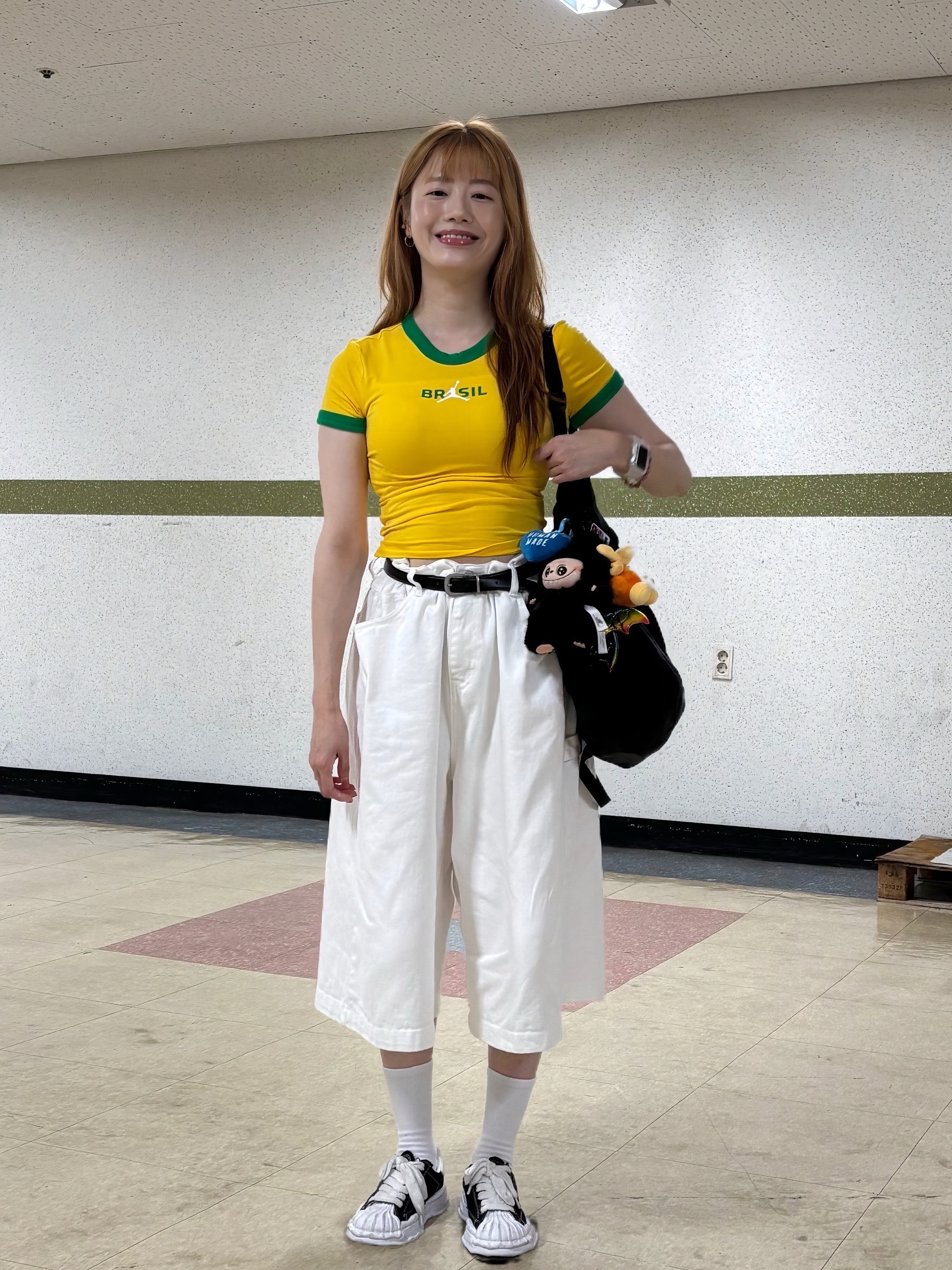 Maison Mihara Yasuhiro Blakey OG Sole Canvas Low-top Sneakers Black White, (W) Jordan Brazil Graphic Crewneck Top Varsity Maize Lucky Green - Asia 착용 스타일 - 4