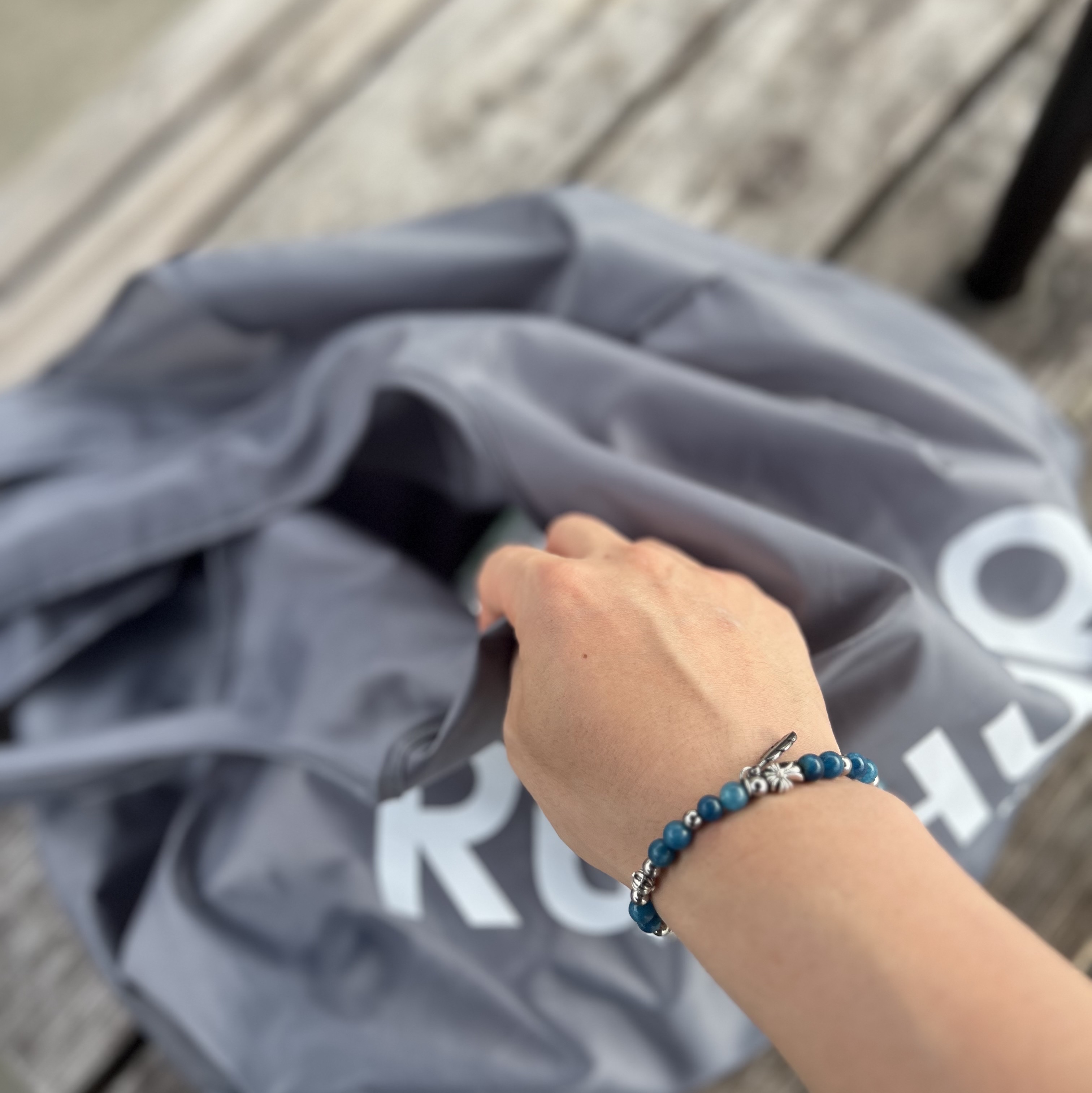 December Ten Apatite Beads Bracelet 착용 스타일
