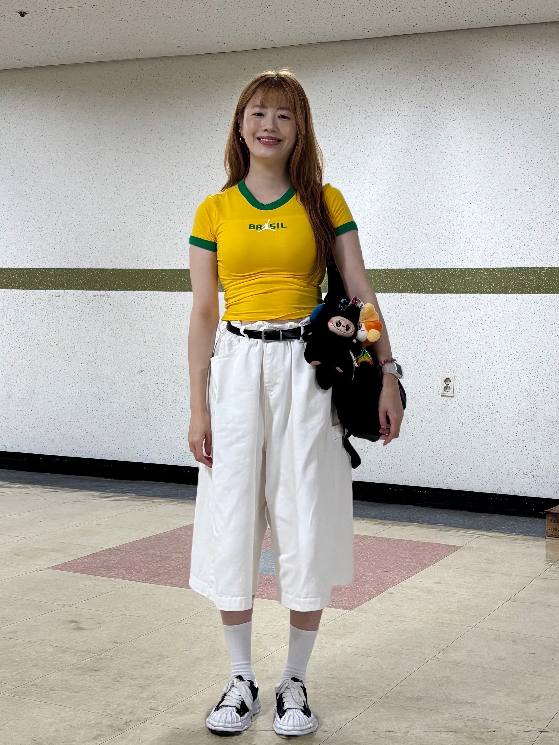 Maison Mihara Yasuhiro Blakey OG Sole Canvas Low-top Sneakers Black White, (W) Jordan Brazil Graphic Crewneck Top Varsity Maize Lucky Green - Asia 착용 스타일 - 1