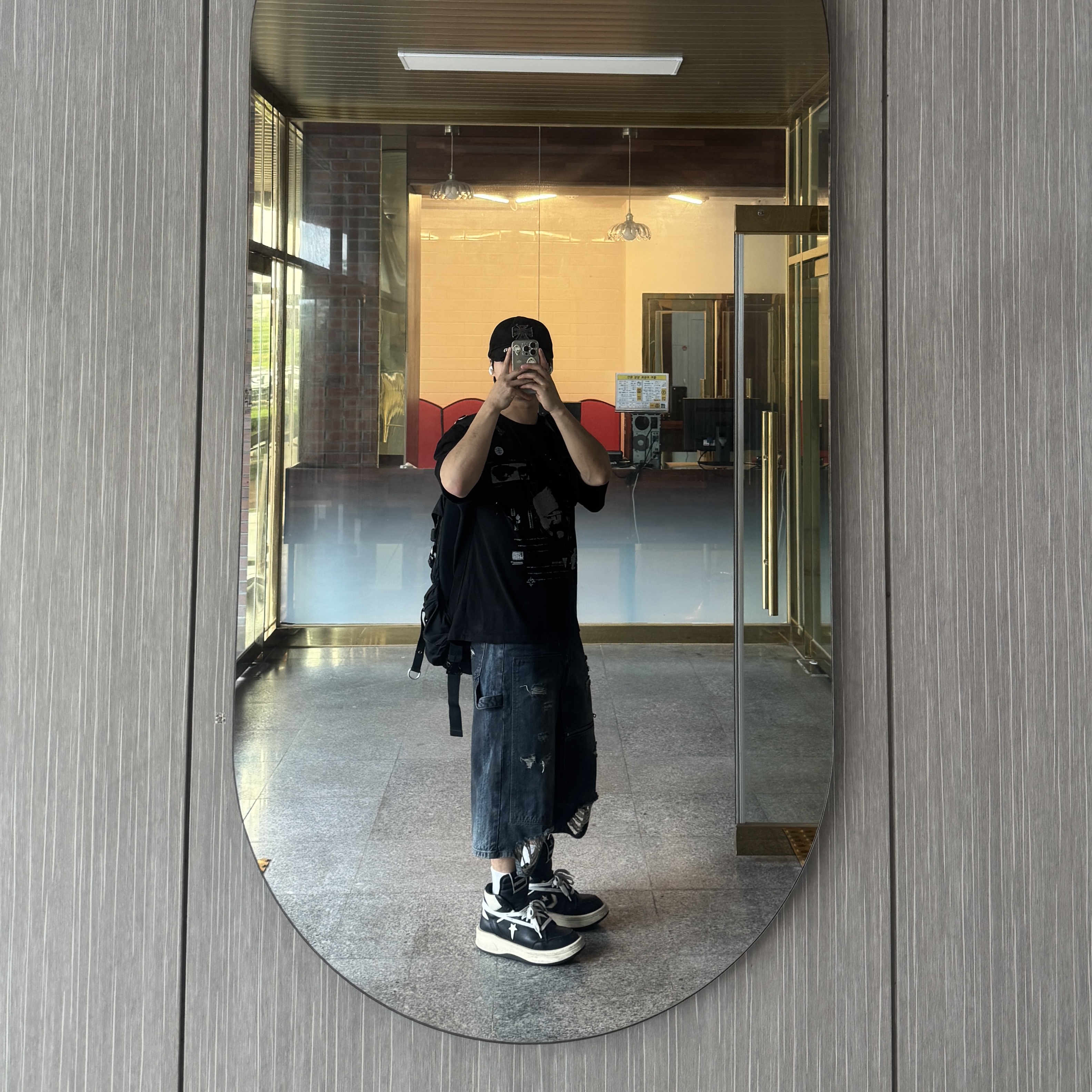 Converse x Drkshdw Turbowpn Black Cream 착용 스타일