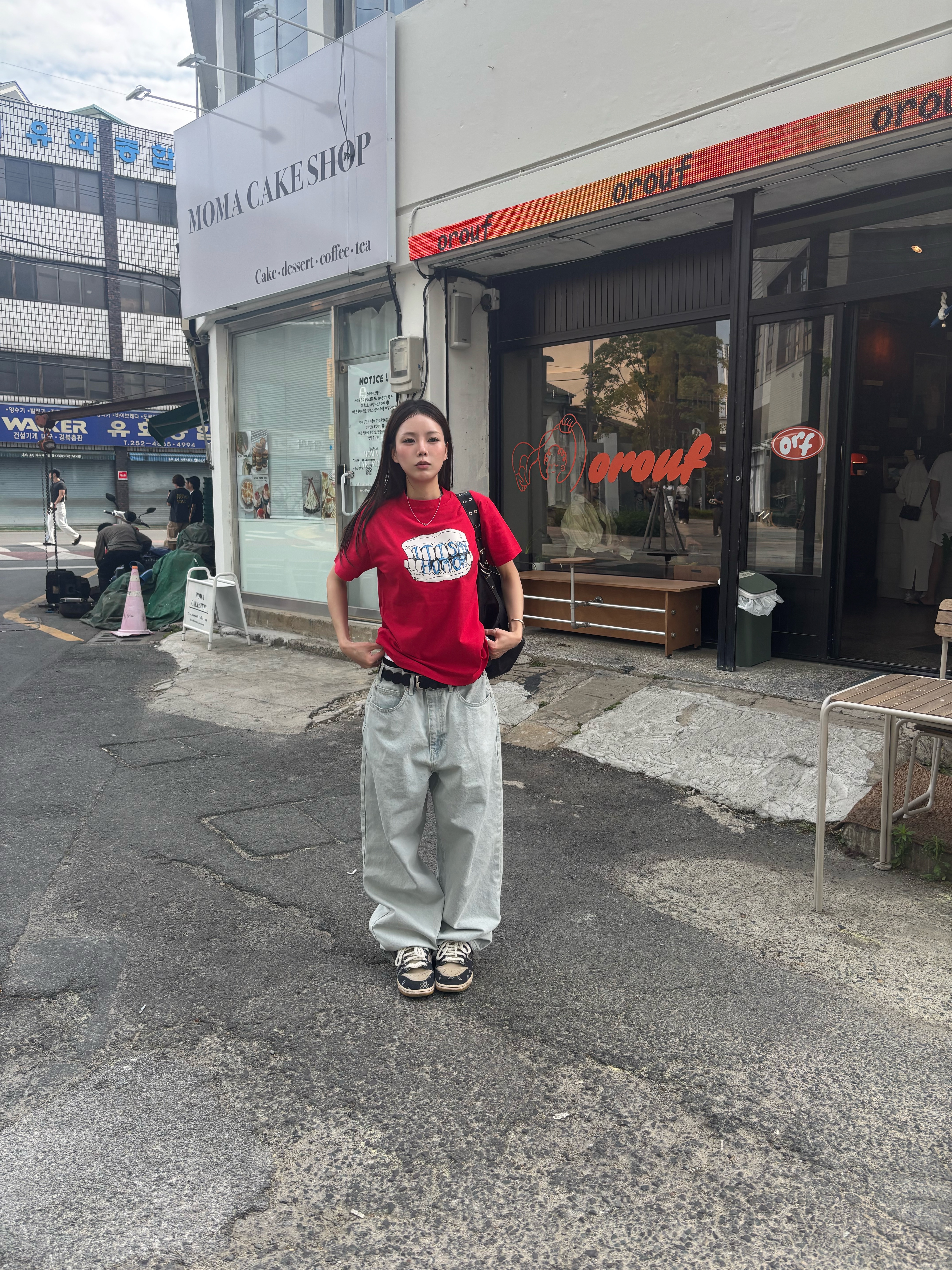 ITSMYHUMOR Cheese Patch Baggy Pants Ice Blue, Nike x Travis Scott SB Dunk Low 착용 스타일