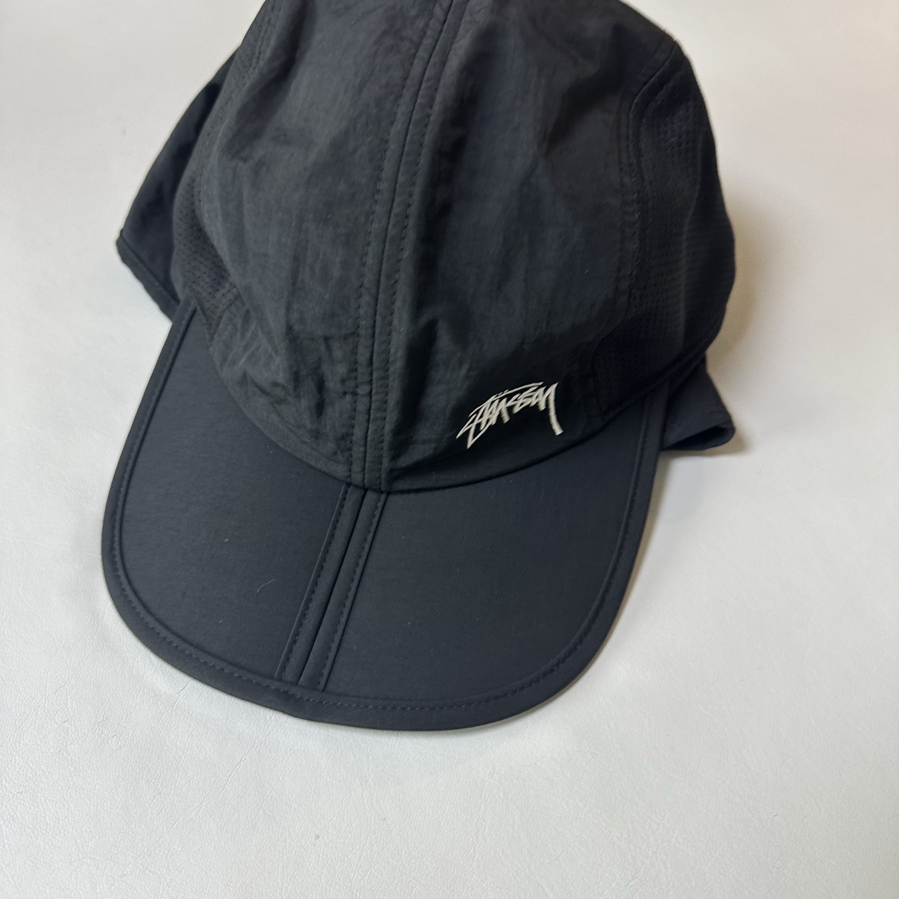 Stussy Foldable Shade Hat Black 착용 스타일