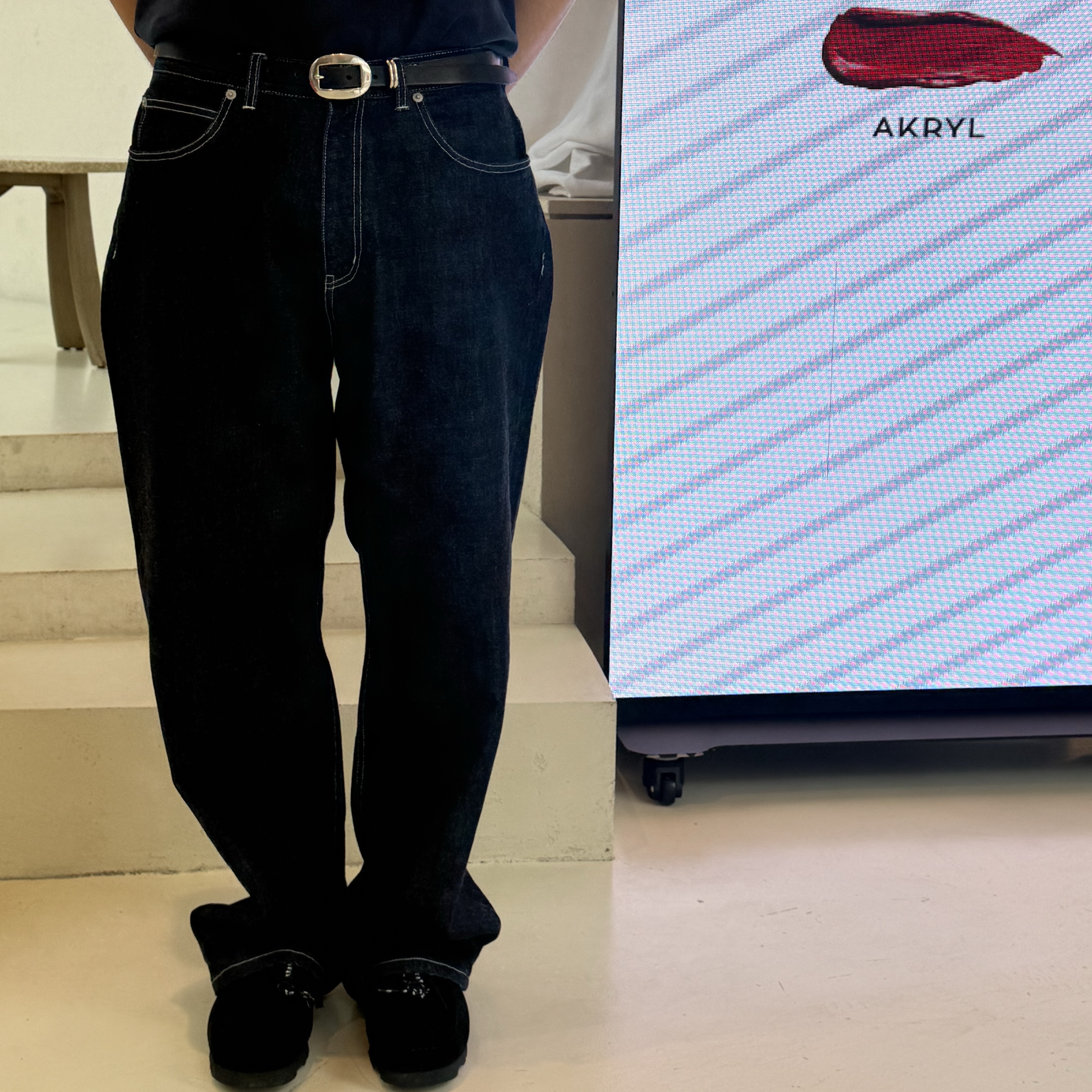 AKRYL Denim Boxy Pants One Wash - 26FW 착용 스타일 - 1