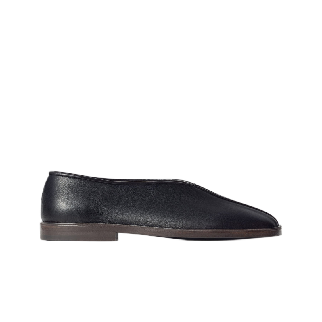 FO0290-LL0023-096 Lemaire Flat Piped Slippers in Leather Black Dark Chocolate