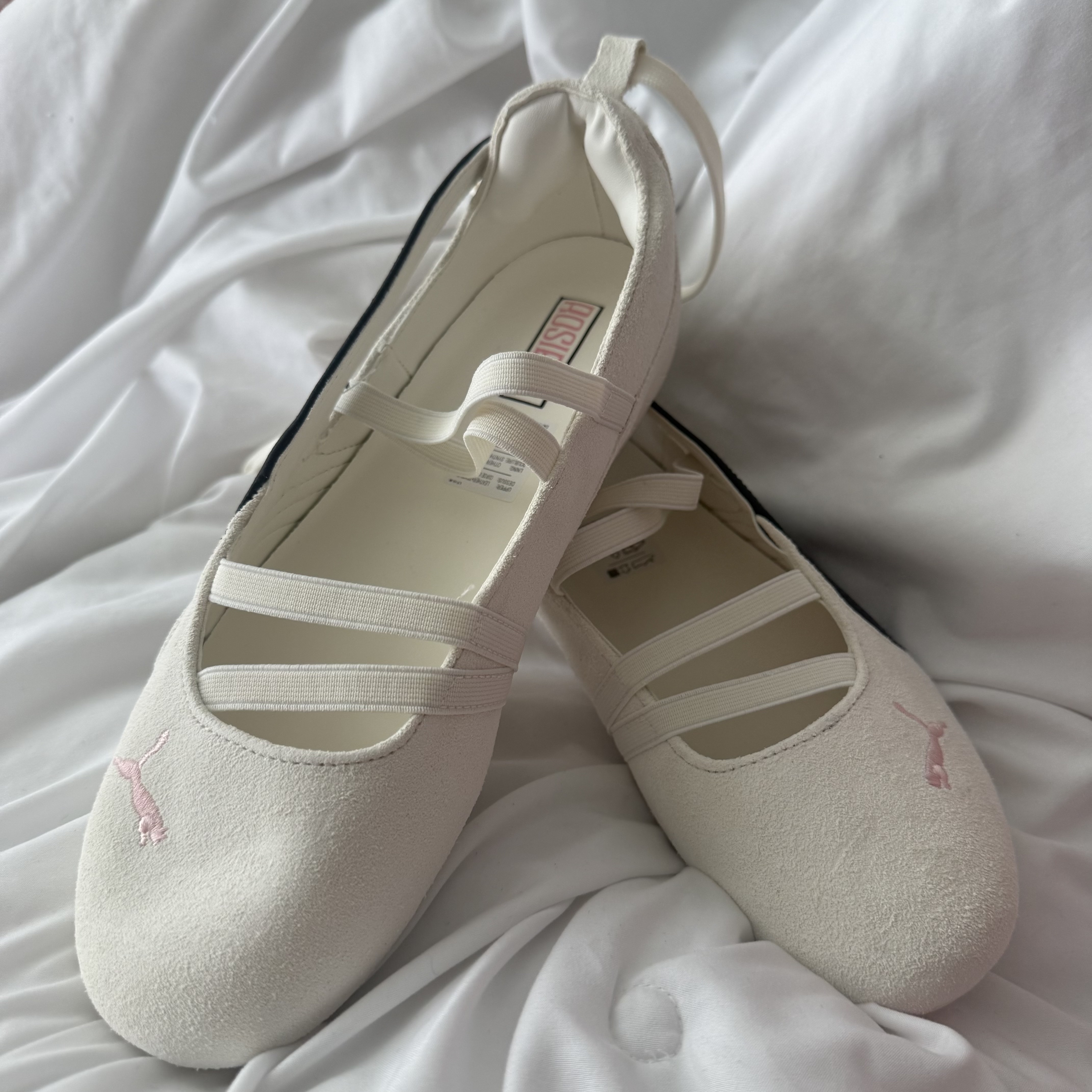 (W) Puma x Rosé Speedcat Ballet SD Warm White Black 착용 스타일 - 2