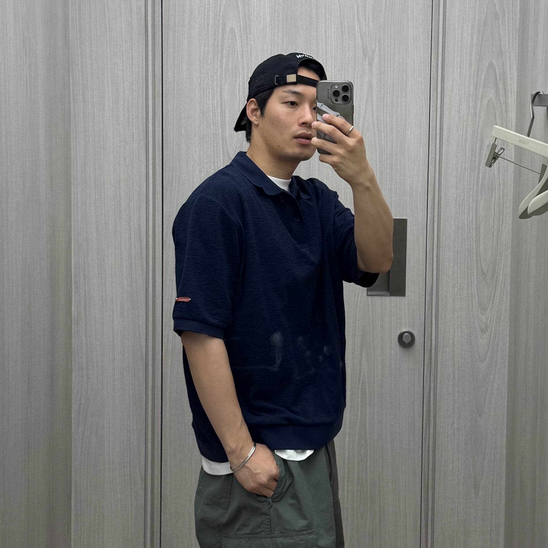 AKRYL Pique Polo Shirt Navy - 26FW, AKRYL Fat Cargo Pants Olive - 26FW 착용 스타일 - 2