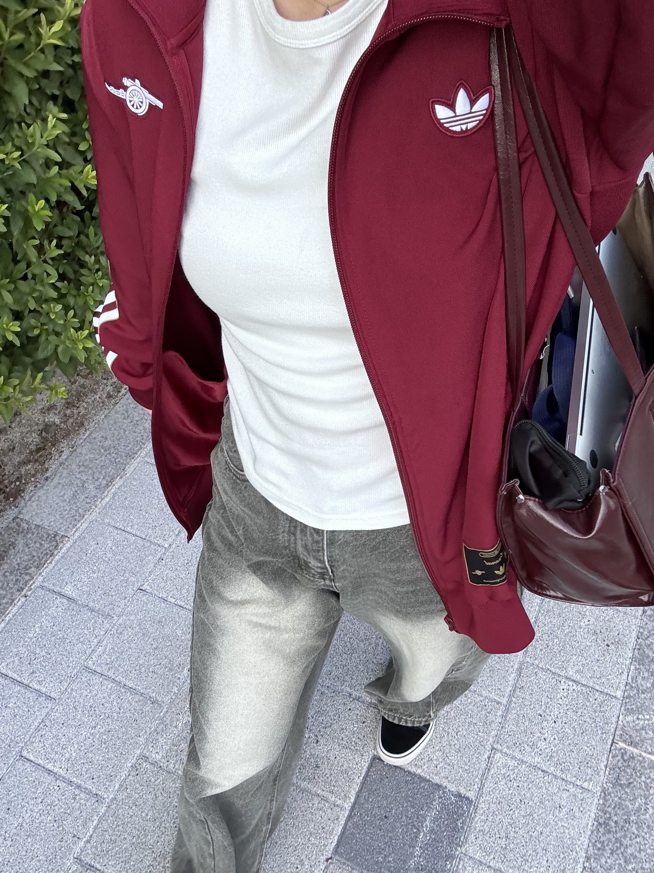 Adidas Arsenal Terrace Icon Track Top Team Coll Burgundy 2 - US Sizing 착용 스타일 - 1