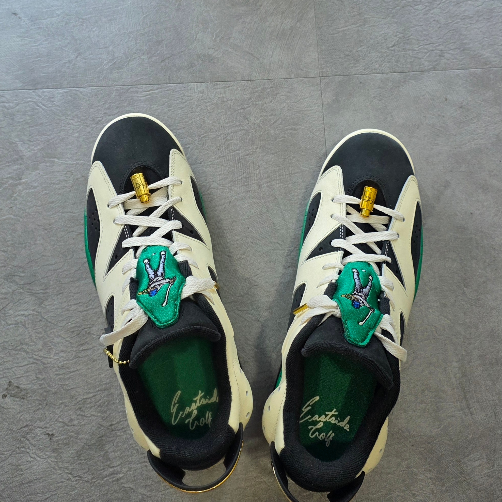 Jordan 6 x Eastside Golf Low Golf 1961 White Malachite 착용 스타일 - 4