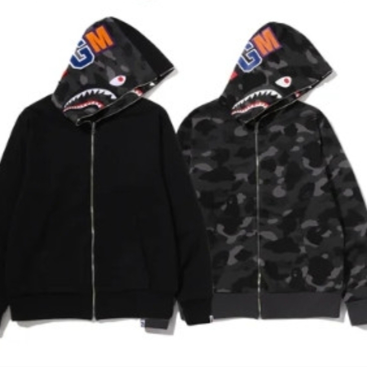 BAPE Color Camo Reversible Shark Full Zip Hoodie Black 착용 스타일 - 1