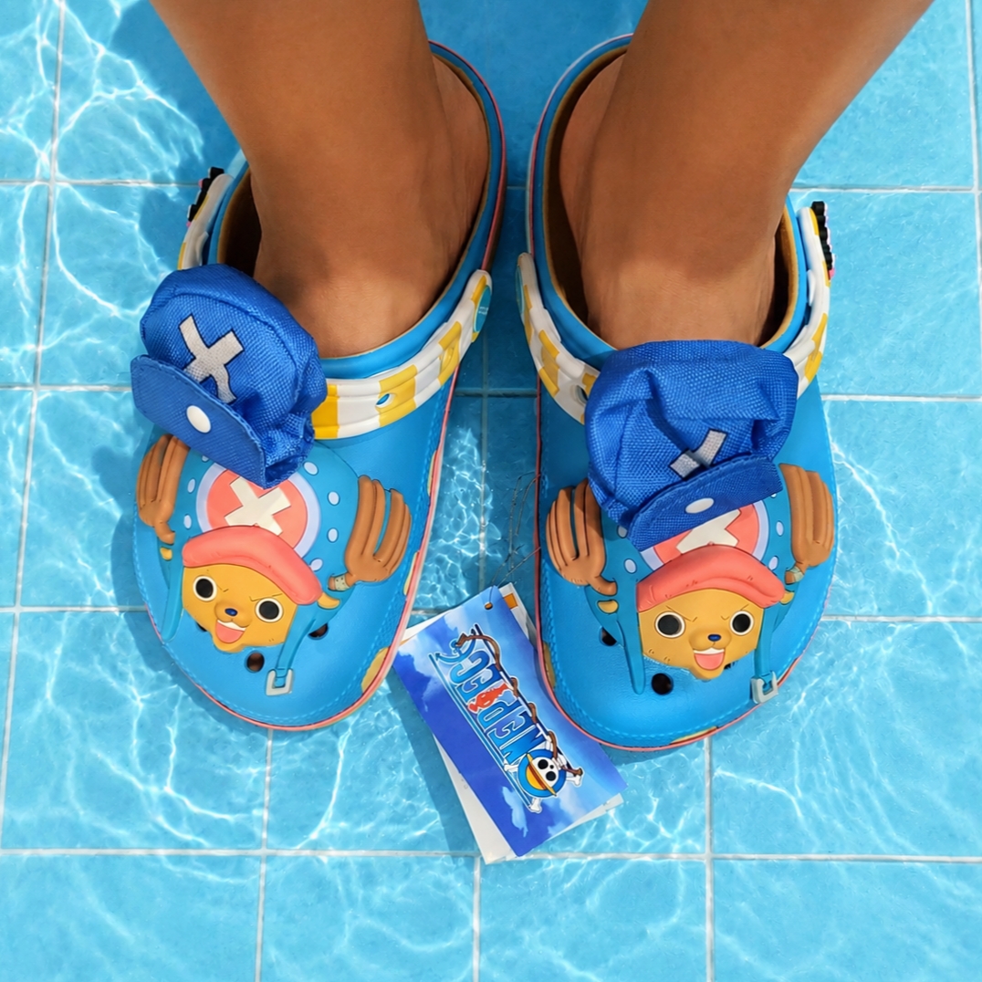 Crocs x One Piece Tony Tony Chopper Classic Clog Multi 착용 스타일