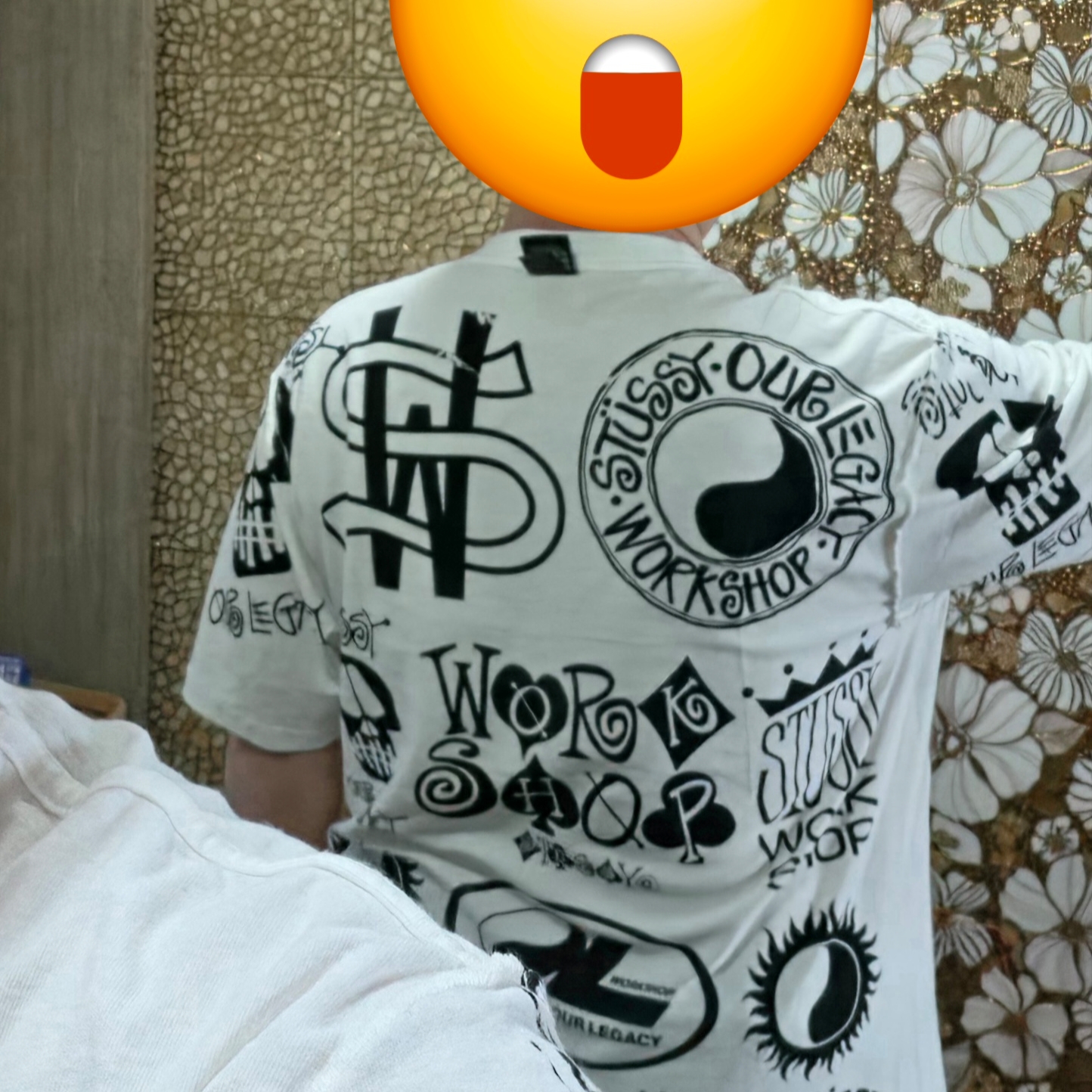 Stussy x Our Legacy Icons Pig. Dyed T-Shirt Natural 착용 스타일 - 4