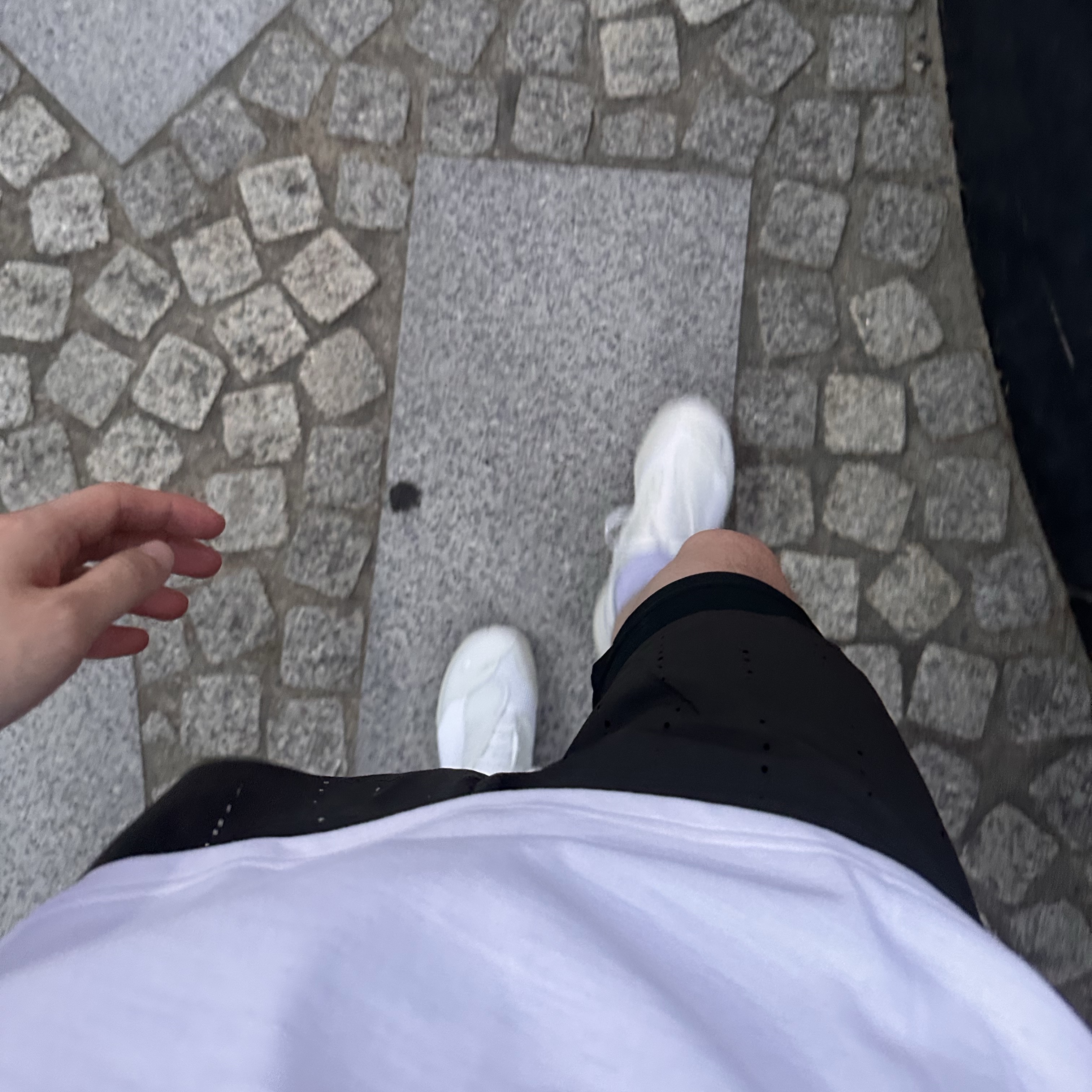 On Running x Post Archive Faction (Paf) Cloudboom Volt White Gale, On Running x Post Archive Faction (PAF) Zero 2-in-1 Shorts Molasses Black 착용 스타일