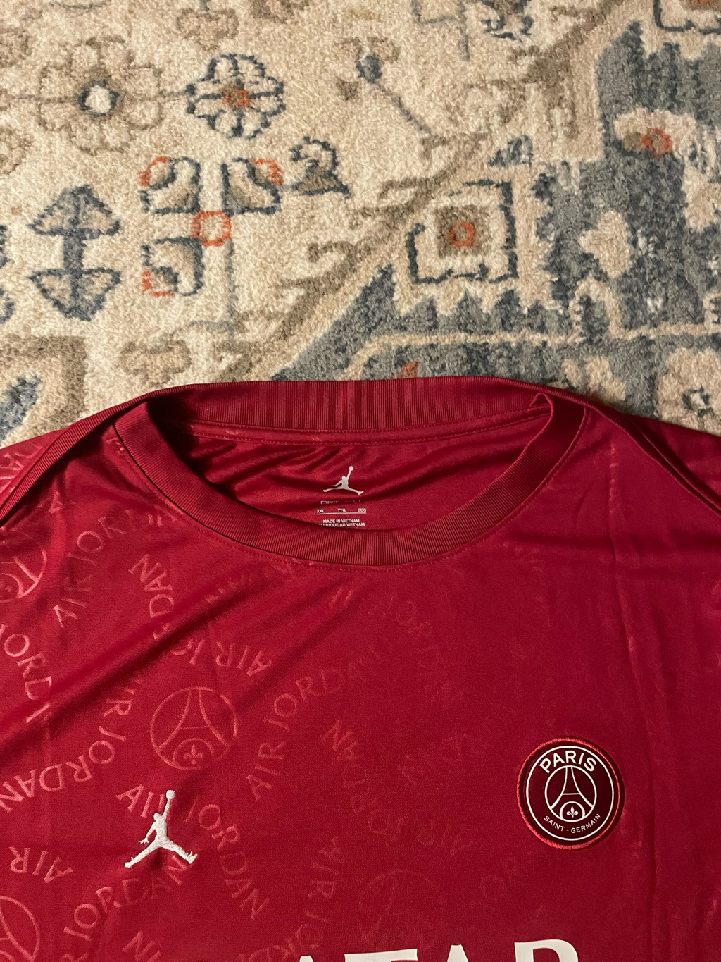 Jordan x Paris Saint-Germain Academy Pro Fourth Dri-Fit Football Pre-Match Top Wings Jordan Red Phantom (Non Marking Ver.) 착용 스타일 - 5