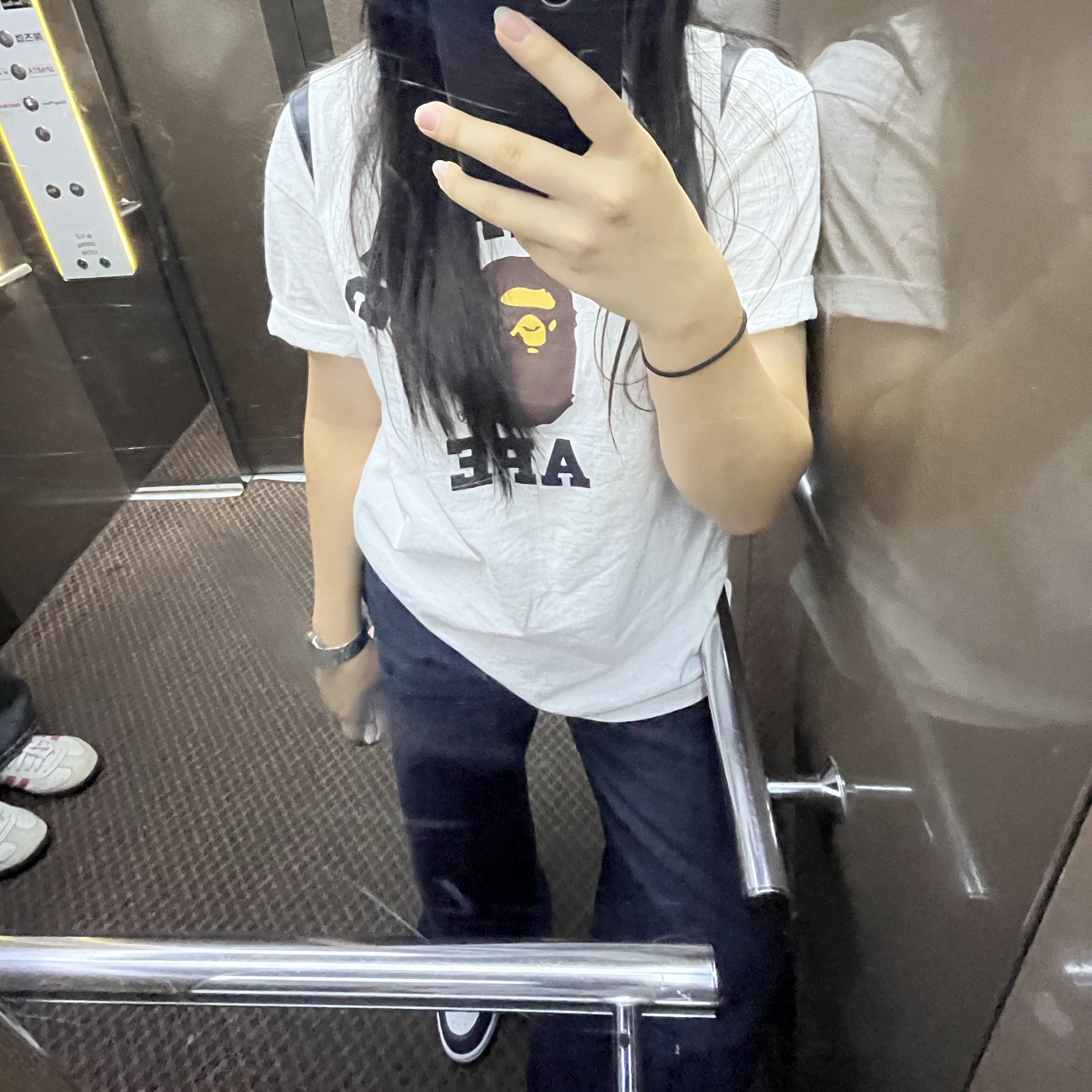 BAPE College T-Shirt White, Casio A-158WA-1 착용 스타일 - 2