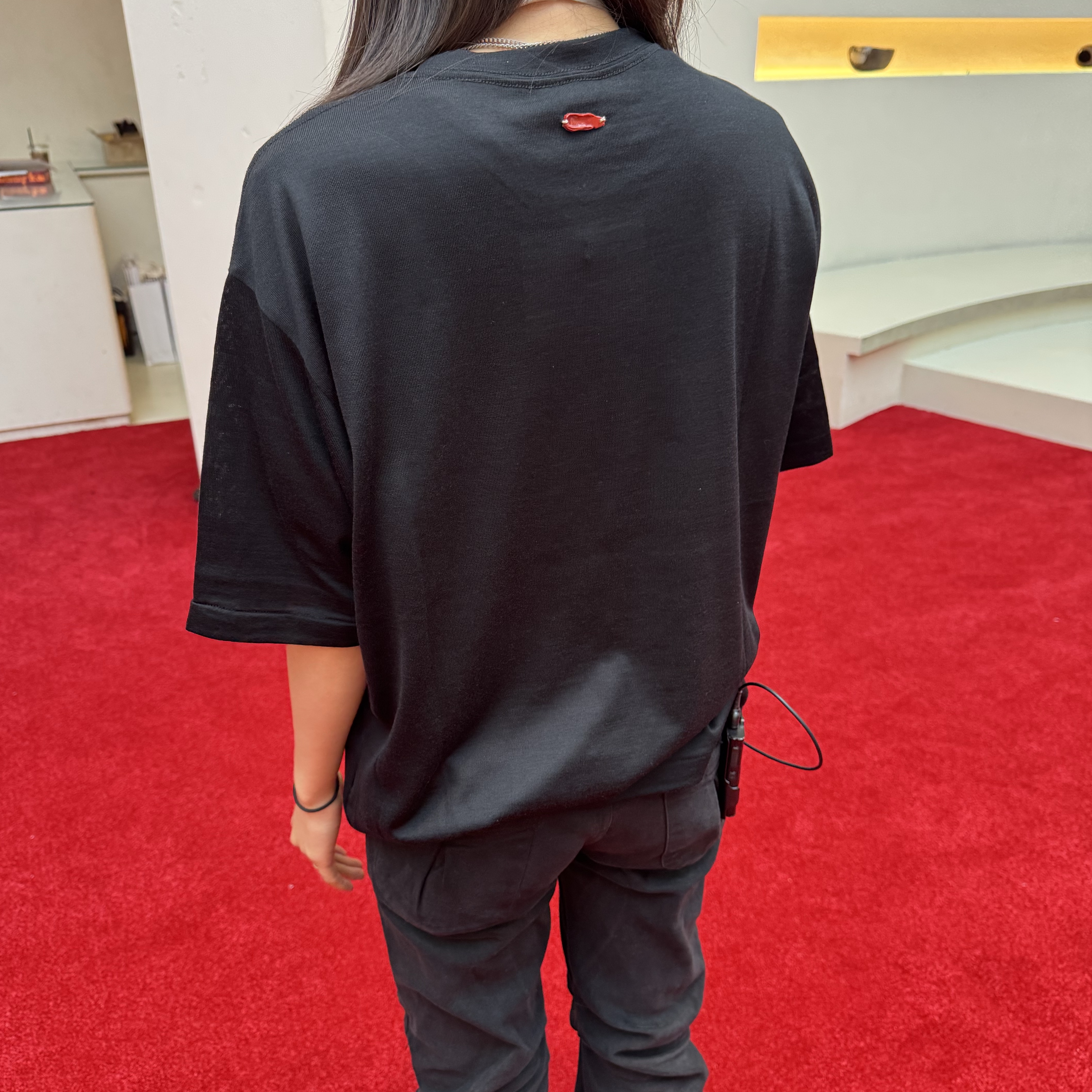 AKRYL Wool Smooth Tee Black - 26FW 착용 스타일 - 1