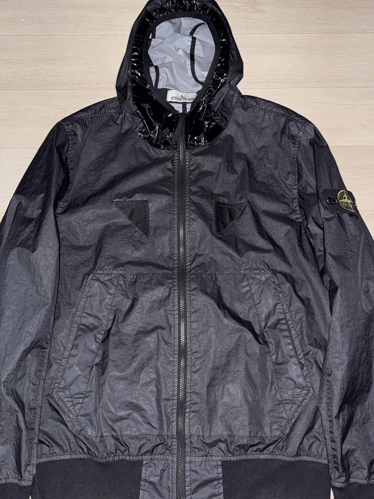 Stone Island 40723 Membrana 3L TC Hooded Jacket Black - 23SS 착용 스타일 - 1