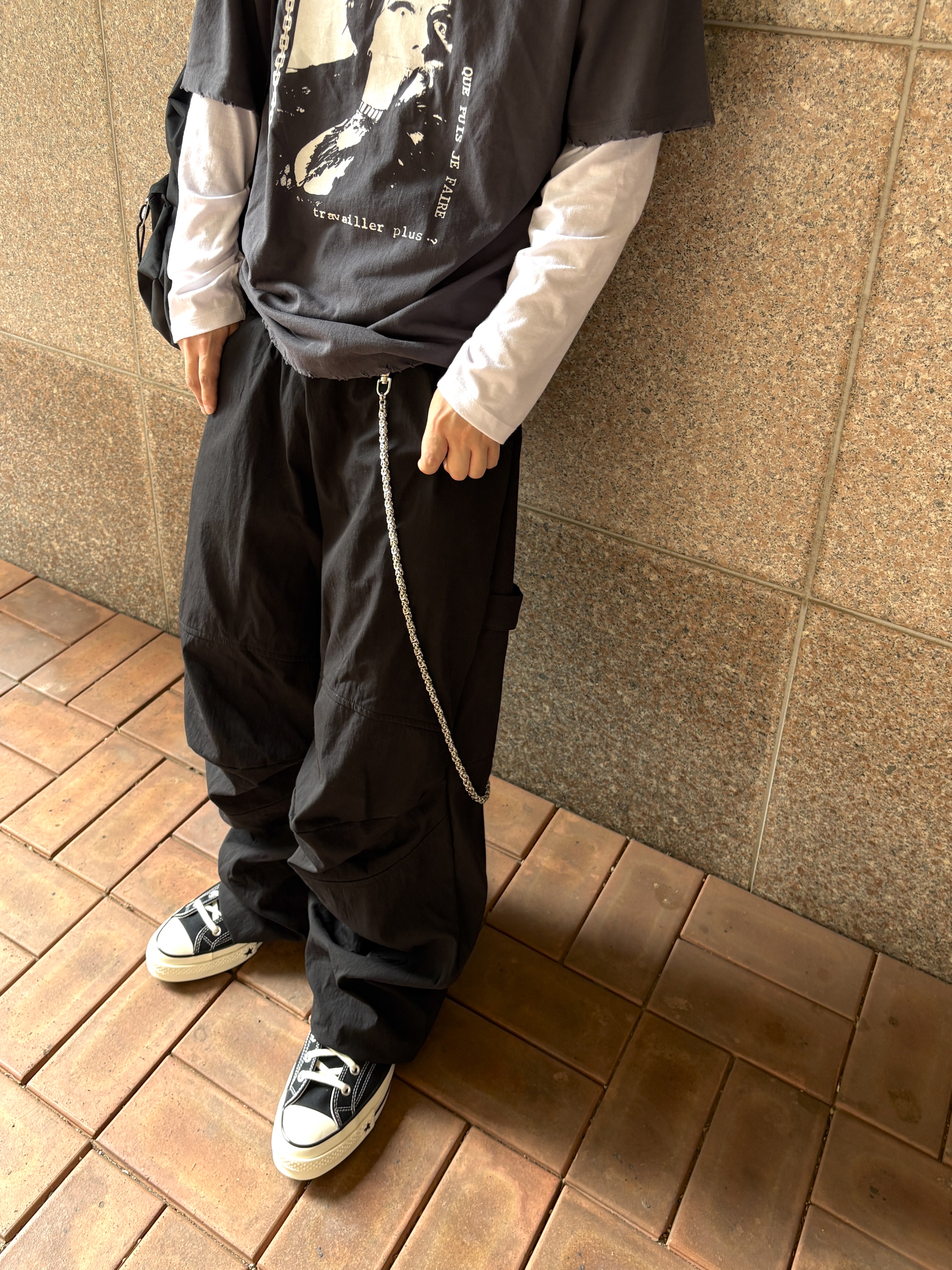 ETCE Boy Hood Destroyed Cap White, MJD X TRSC 3D Knee Nylon Pants Black 착용 스타일 - 5