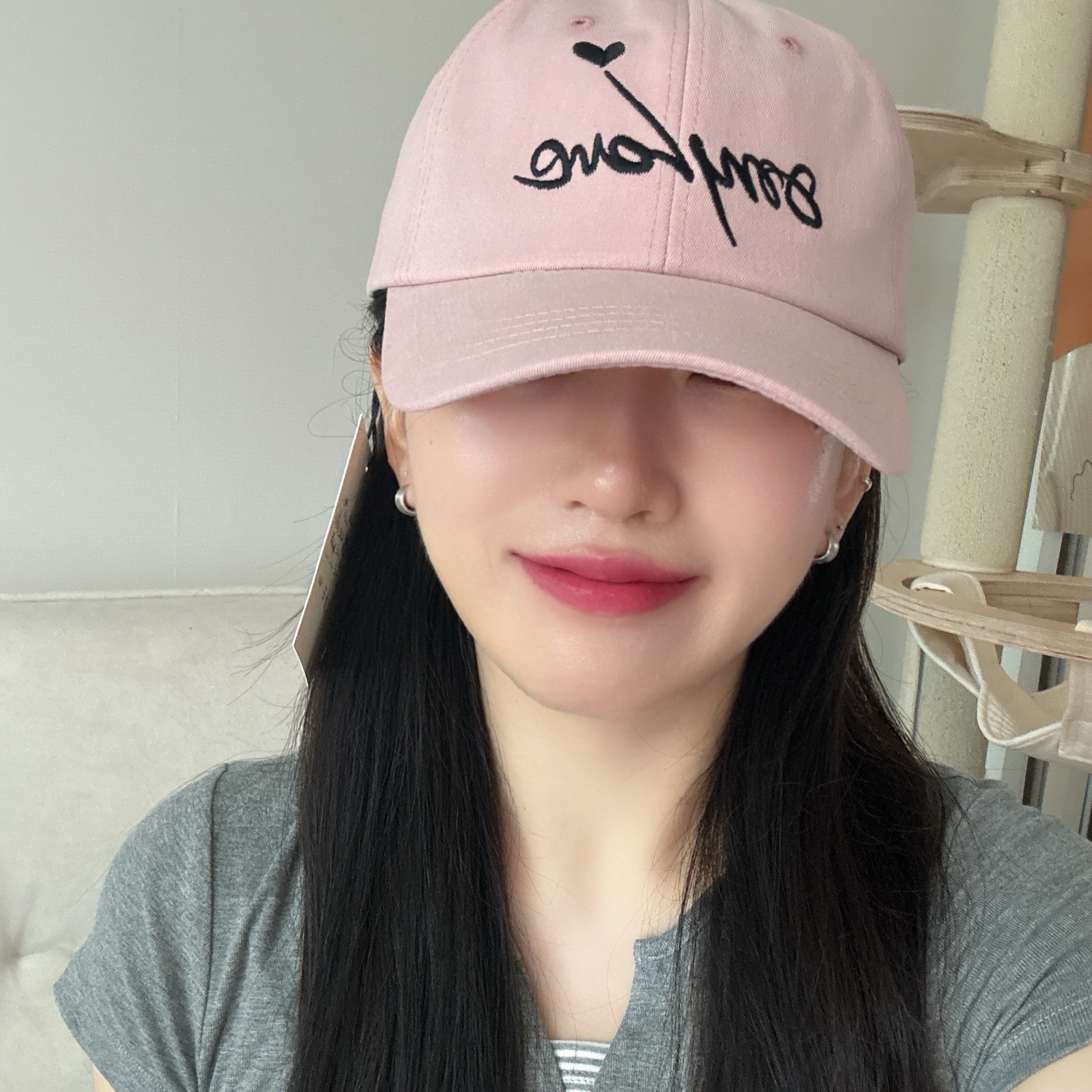 [프리오더] PINK_ ANY LOVE CAP 착용 스타일 - 1