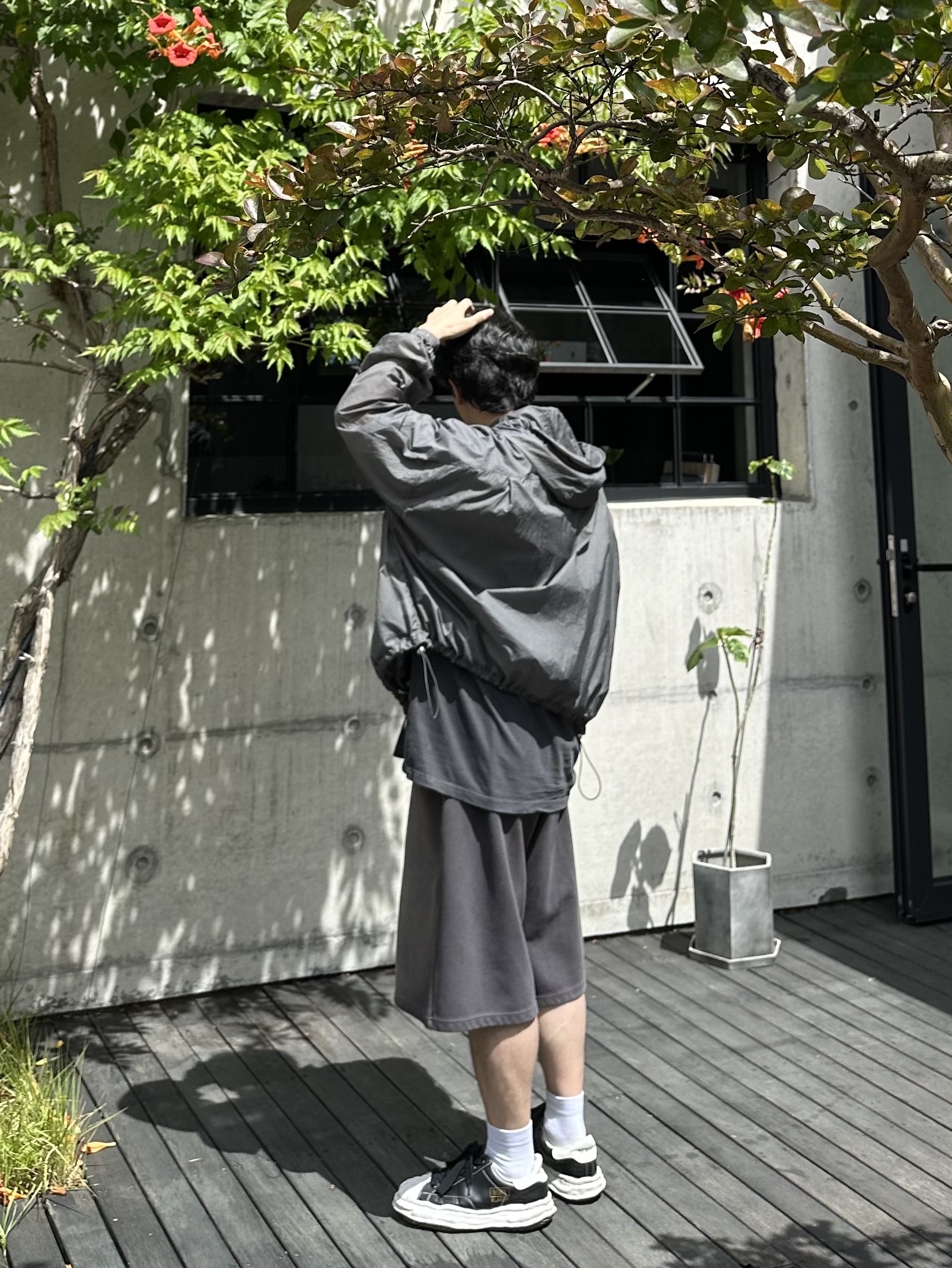 Maison Mihara Yasuhiro Blakey OG Sole Leather Low-top Sneakers Black, Kamien x KOIN SEOUL K Logo Ball Cap Black 착용 스타일 - 9