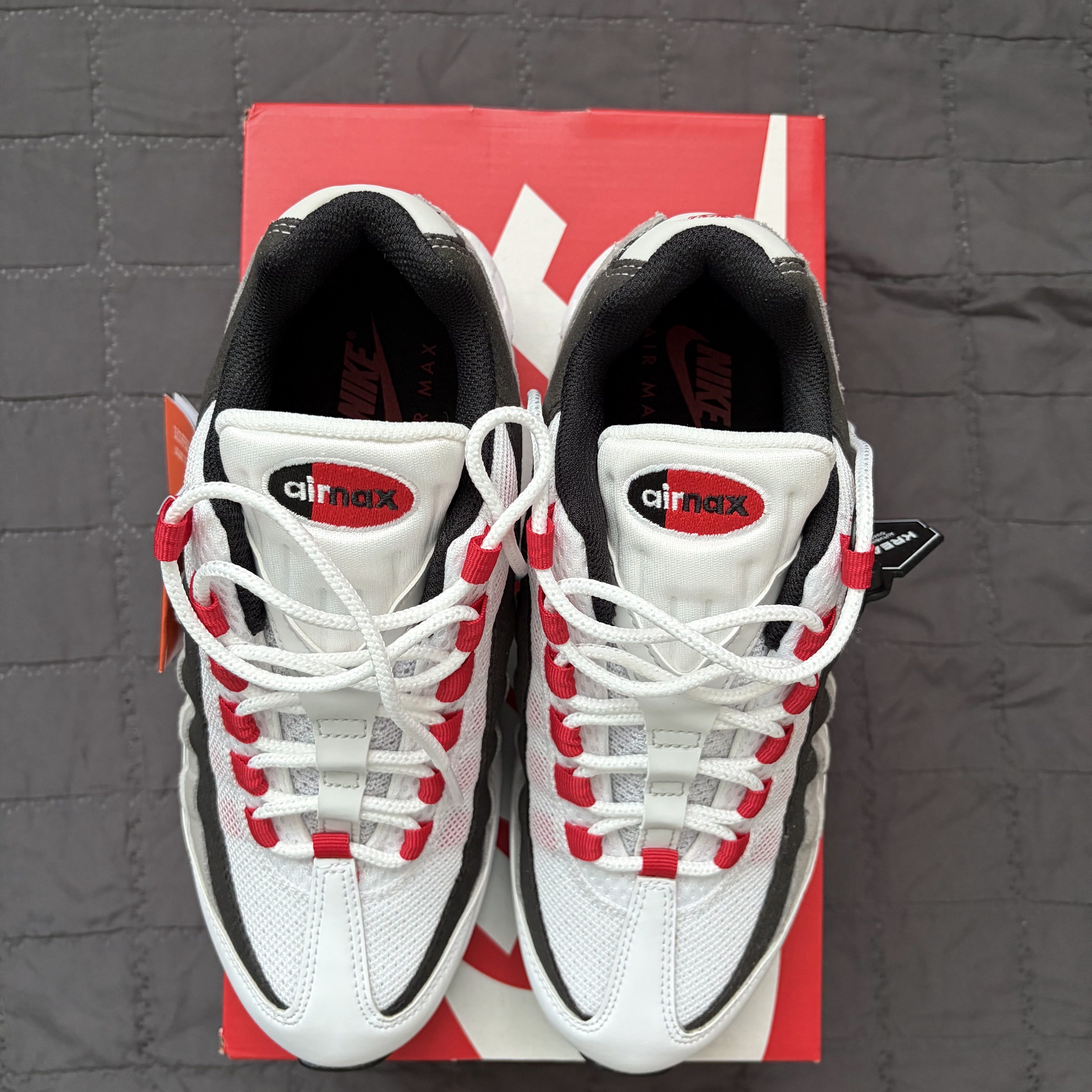 Nike Air Max 95 Big Bubble Comet Red 착용 스타일 - 1