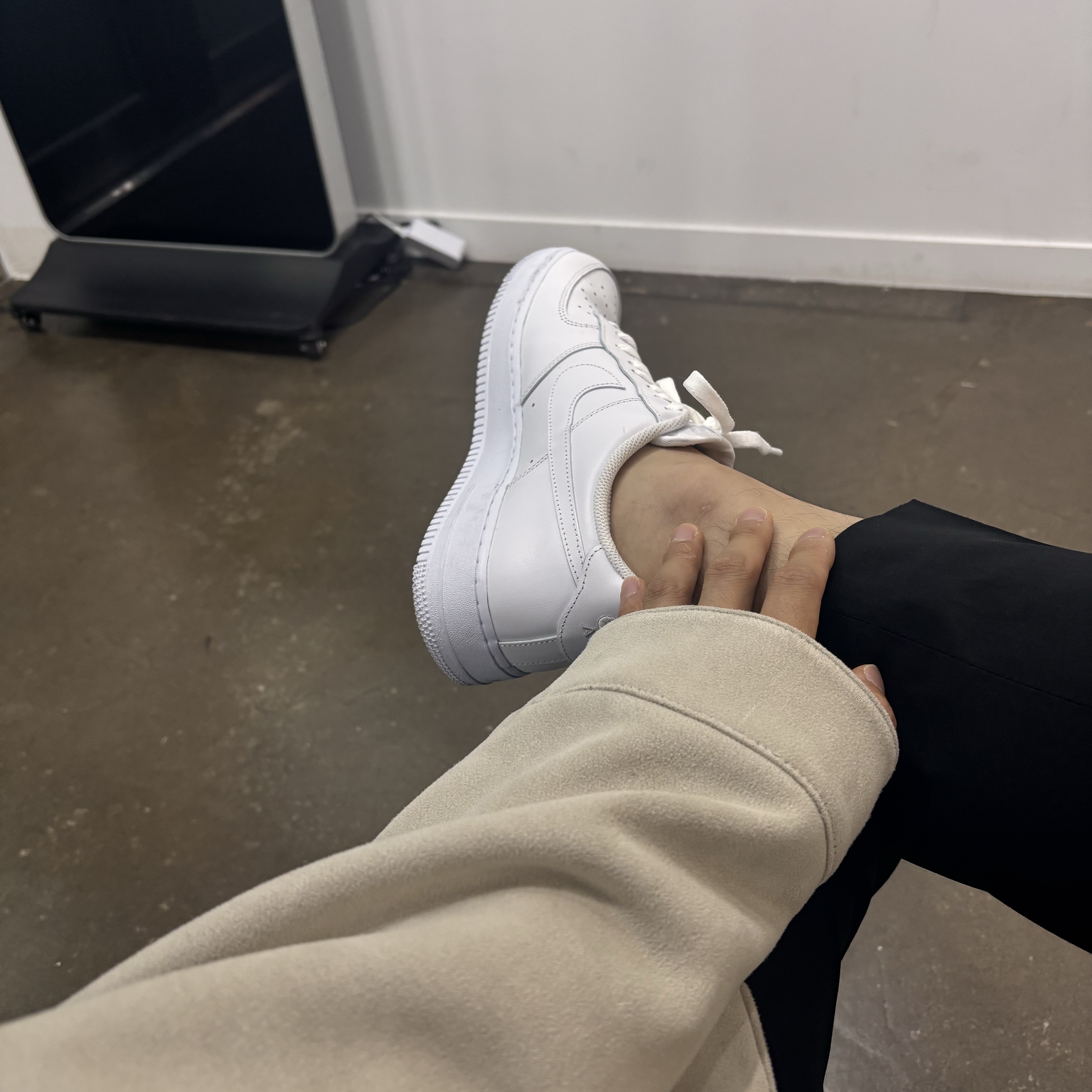 Nike Air Force 1 '07 Low White 착용 스타일